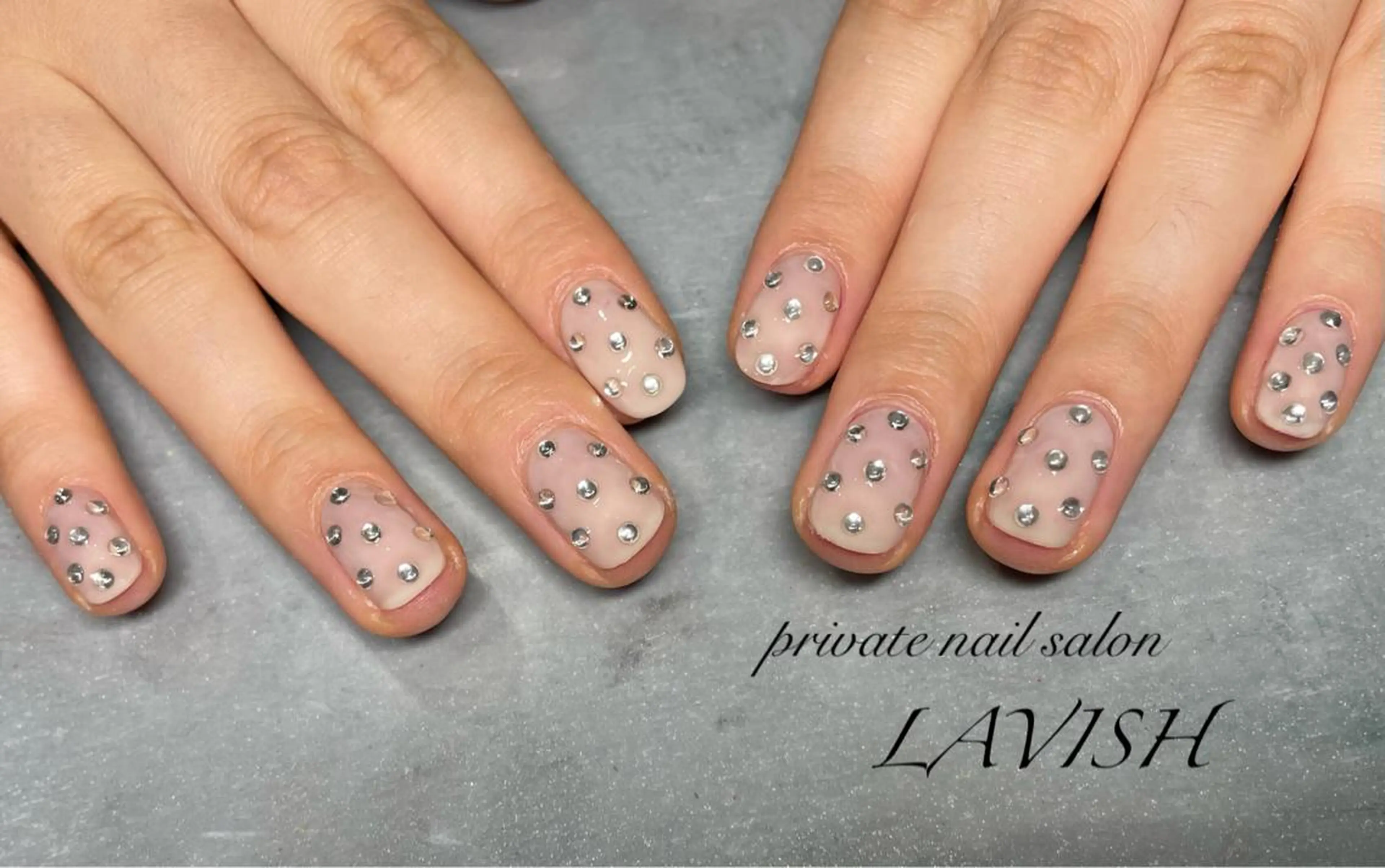 ネイル 氷ネイル・うるうるネイル 韓国ネイル ニュアンスネイル 夏ネイル LAVISH nail salonのネイルデザイン