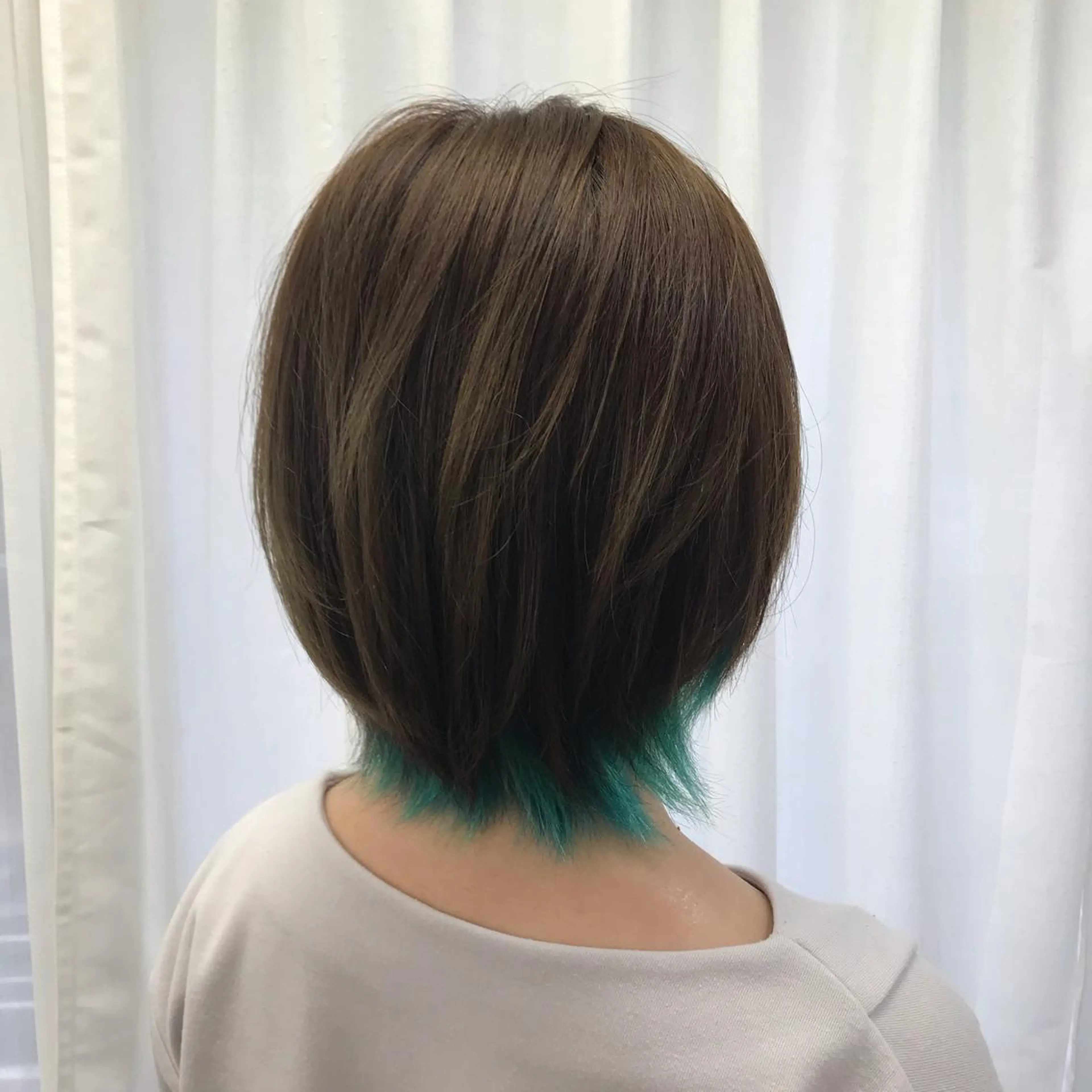 ショート カラー ブリーチ ケアブリーチ インナーカラー ていねい技術No.1 🌈諏訪 健太のヘアスタイル