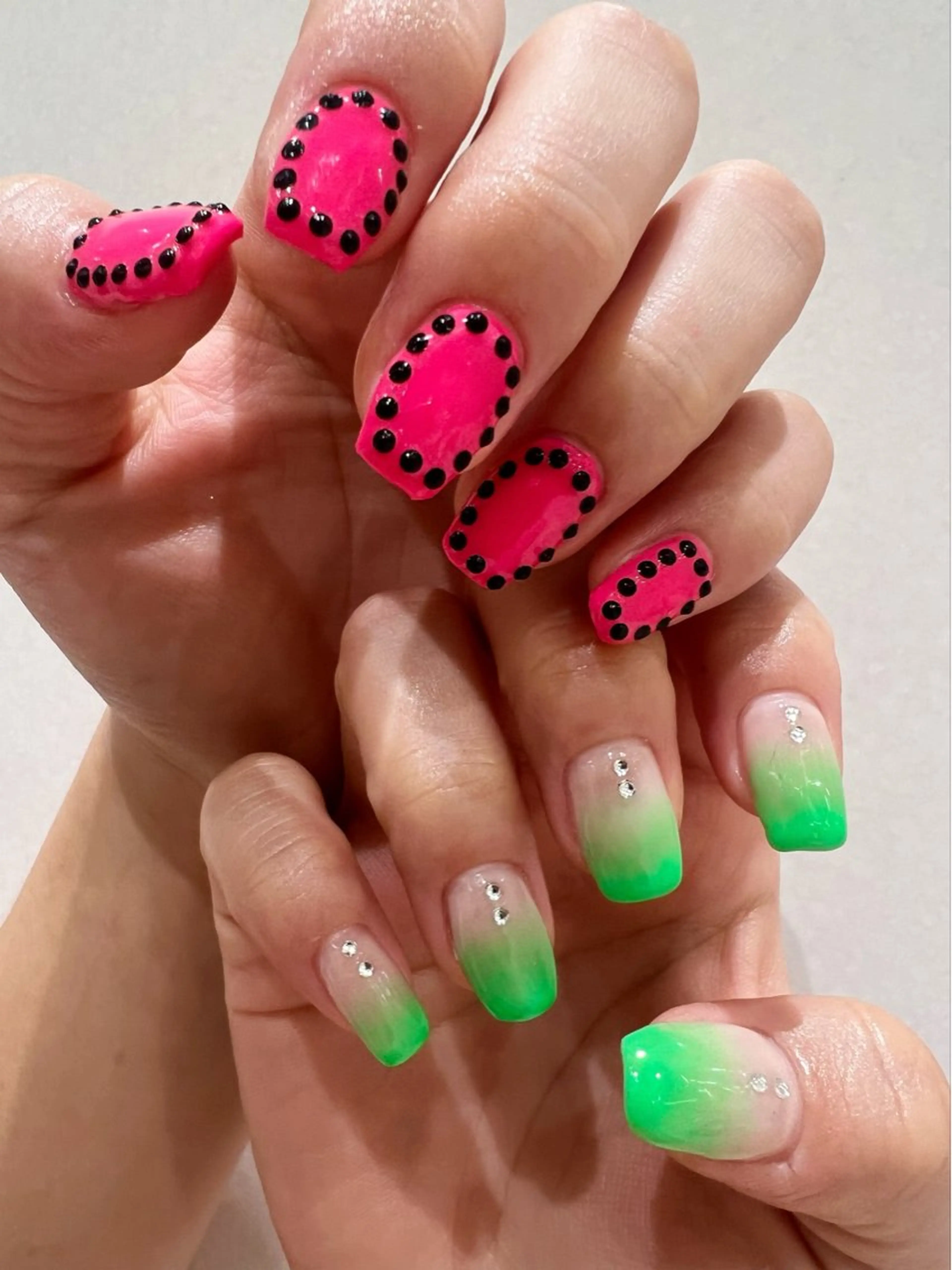 ネイル グラデーション ハンドネイル オシャレデザイン 🧺🪽/SHUNOのヘアスタイル