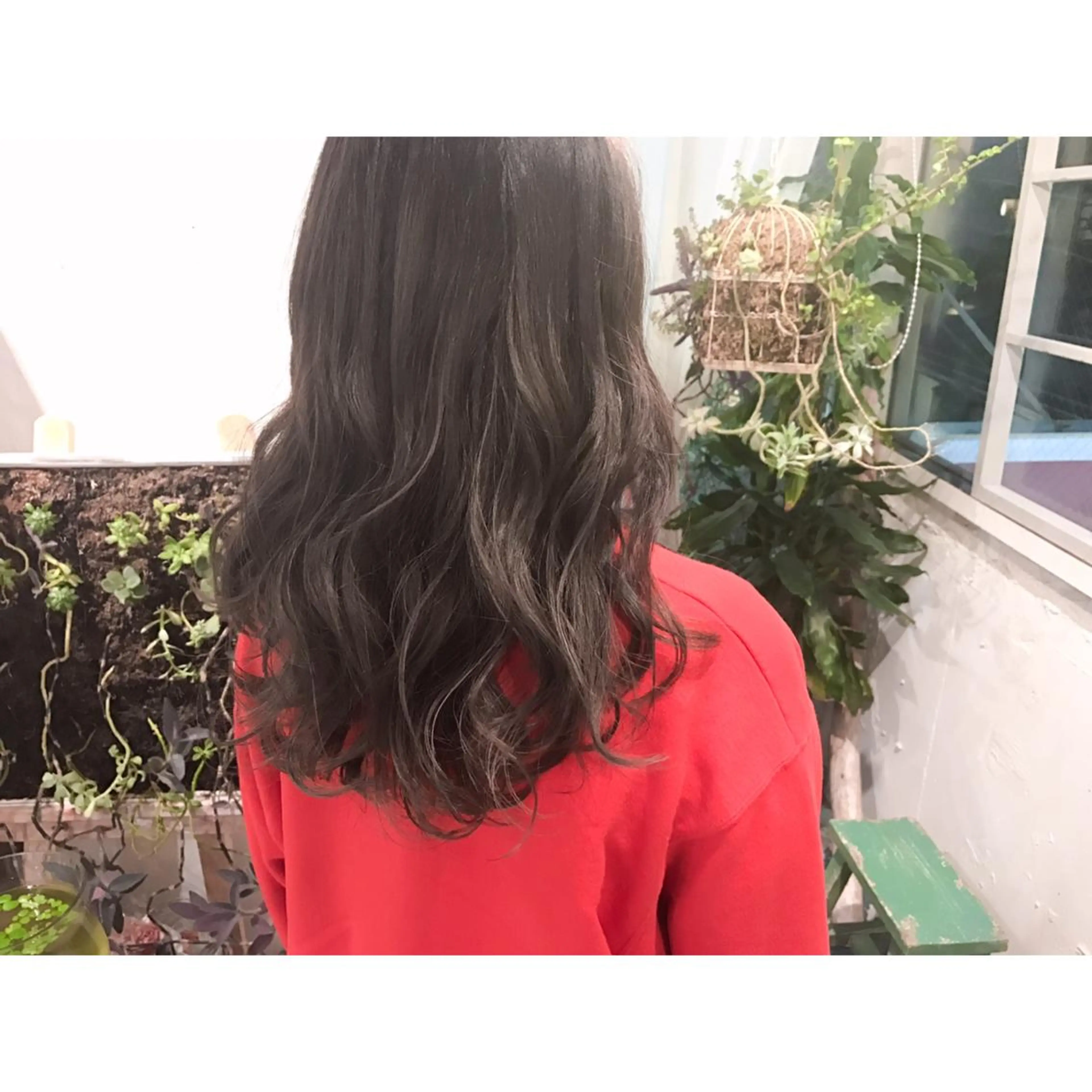 ロング カラー グレージュ ハイライトカラー ハイライト ショート/レイヤー なら石井知希のヘアスタイル