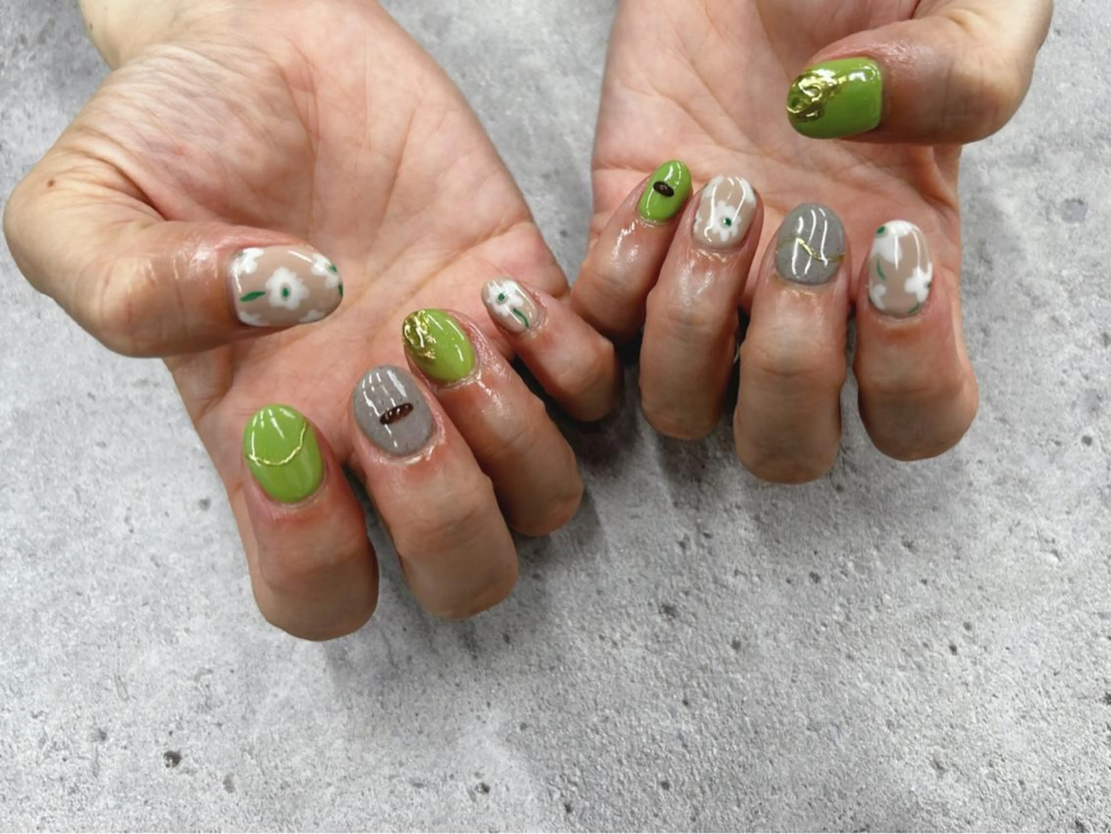 ネイル ピスタチオネイル ハンドネイル Nail Salon agré所属・agré ネイルサロン　アグレのネイルデザイン