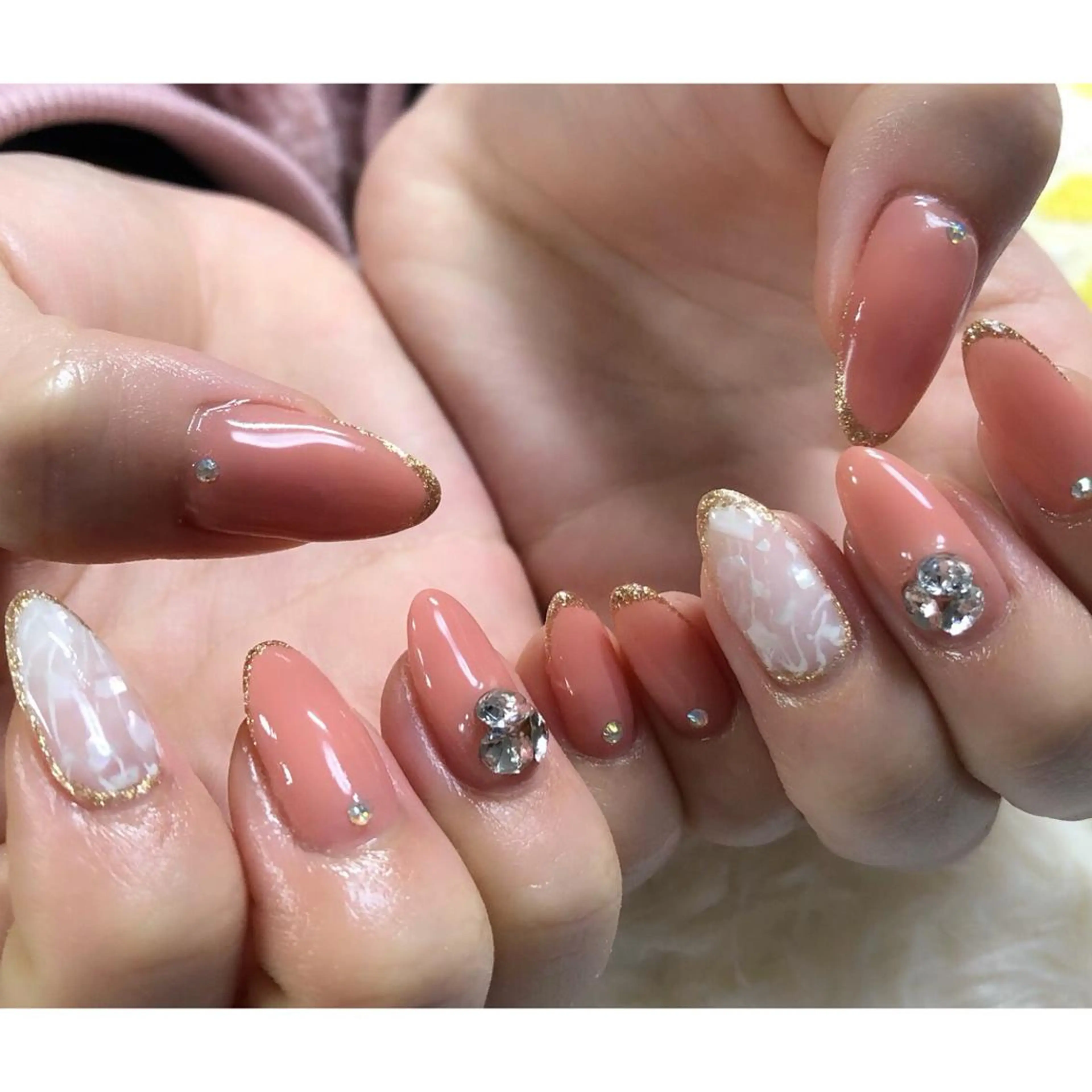 ネイル 中谷 亜佑美のネイルデザイン