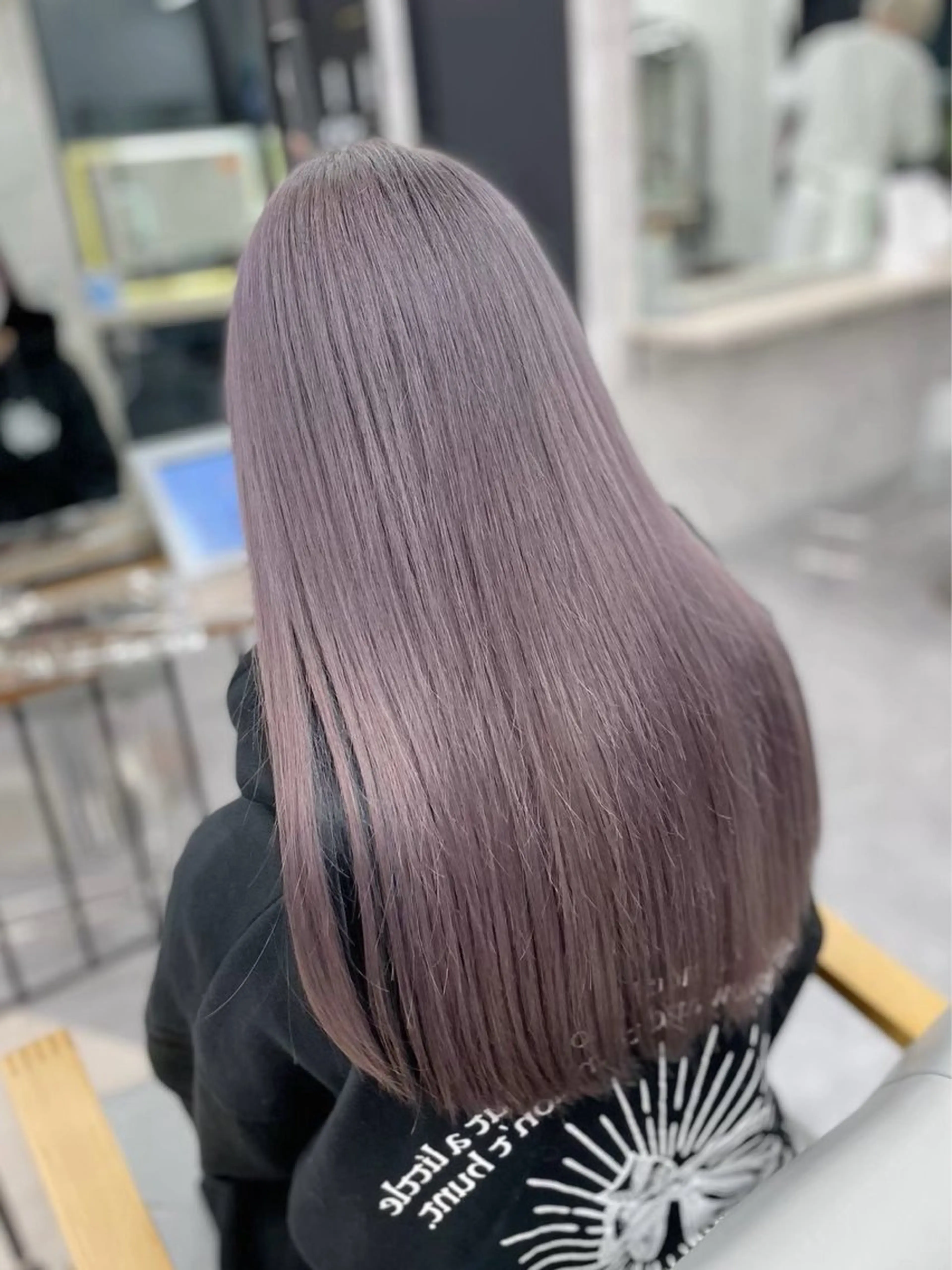 ミディアム カラー パーマ ヘアアレンジ メンズ キッズ ヘアカラー トリートメント レイヤー×ハイトーン / mihana🪐のヘアスタイル