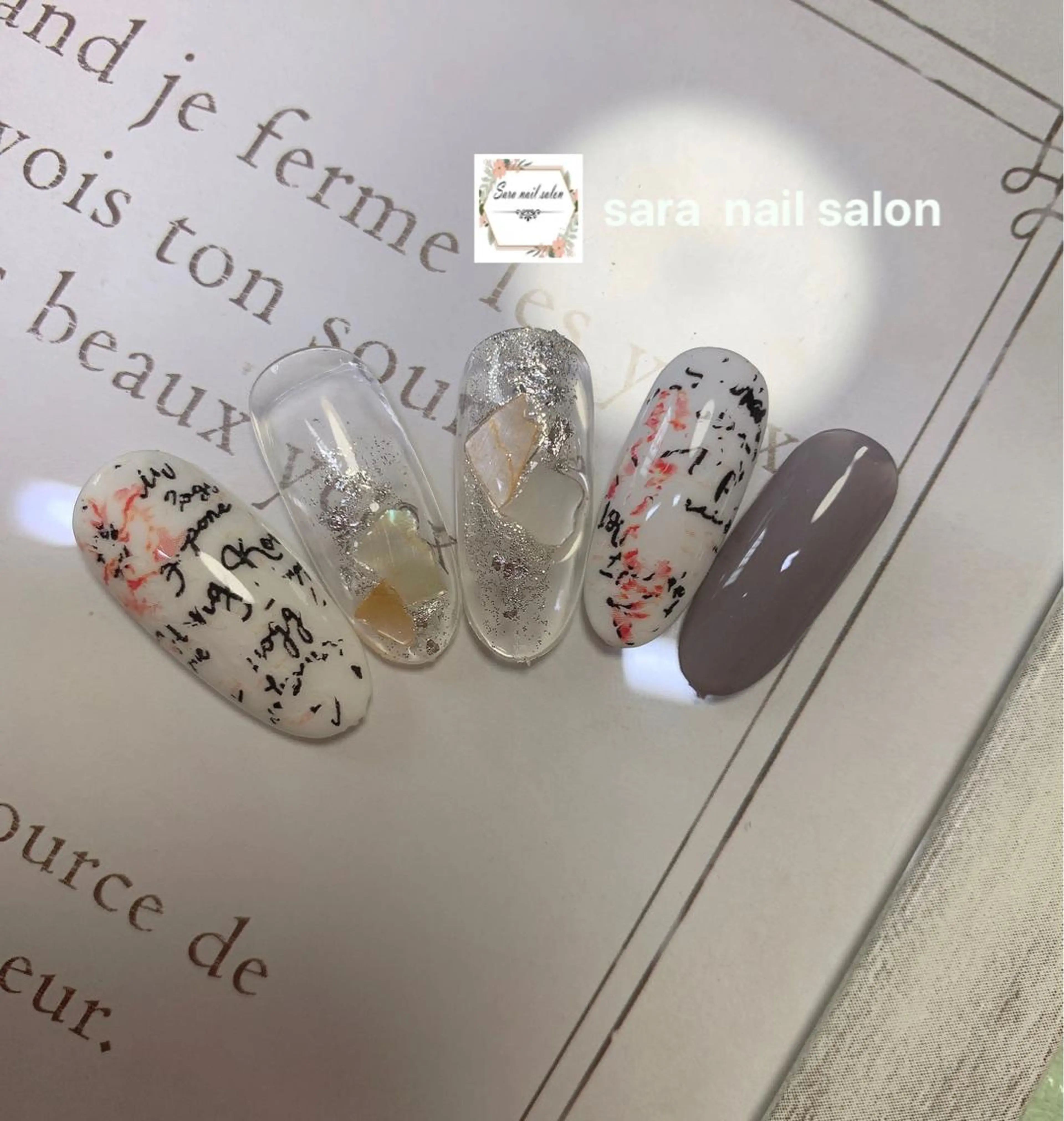 ネイル 小岩 Saraのネイルデザイン