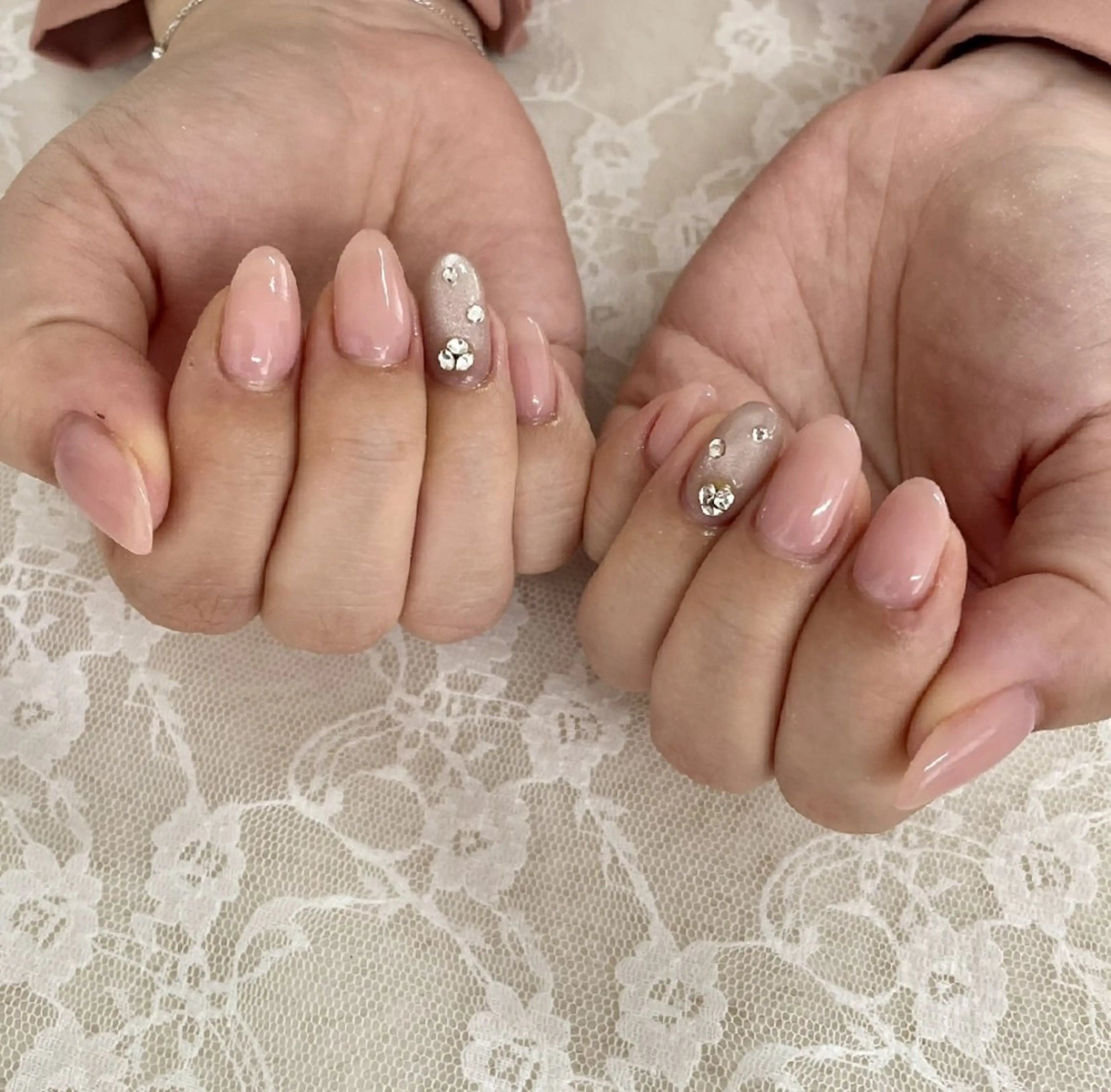 ネイル マグネットネイル オフィスネイル ハンドネイル ハンドケア 心斎橋Salon Epokkuのネイルデザイン