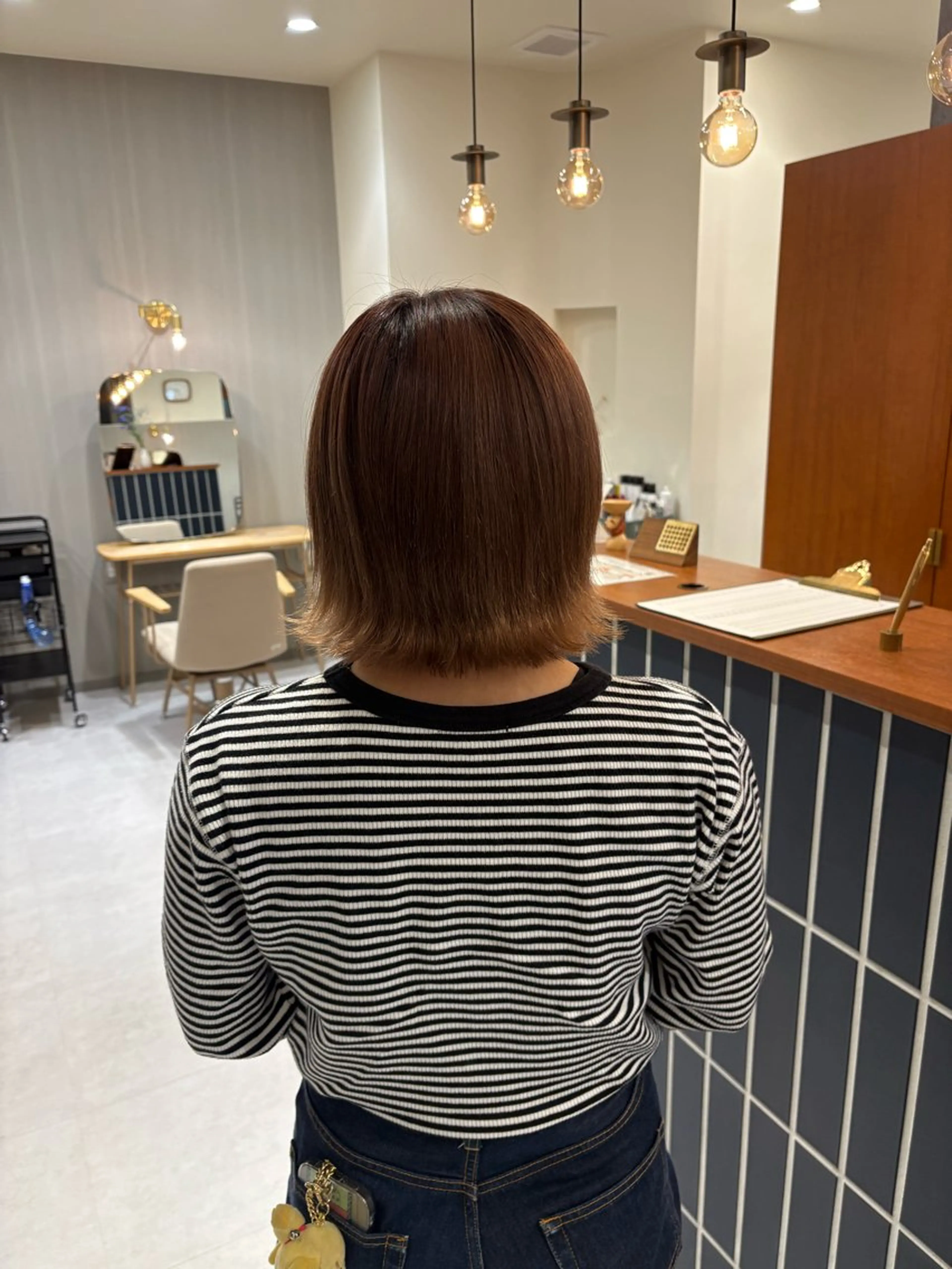 ミディアム 吉田 絢音のヘアスタイル
