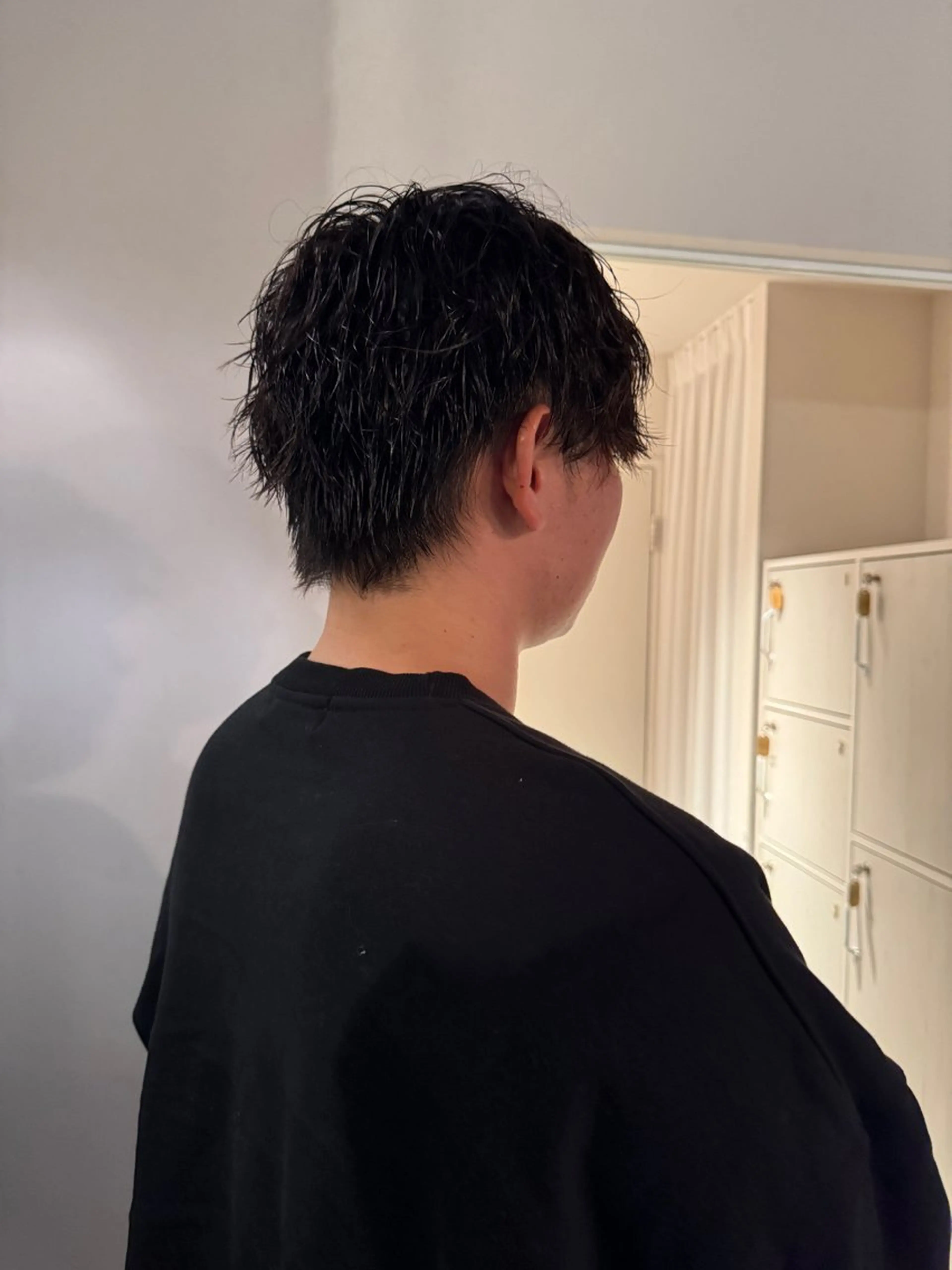 ショート パーマ 森田 鴻之介のヘアスタイル