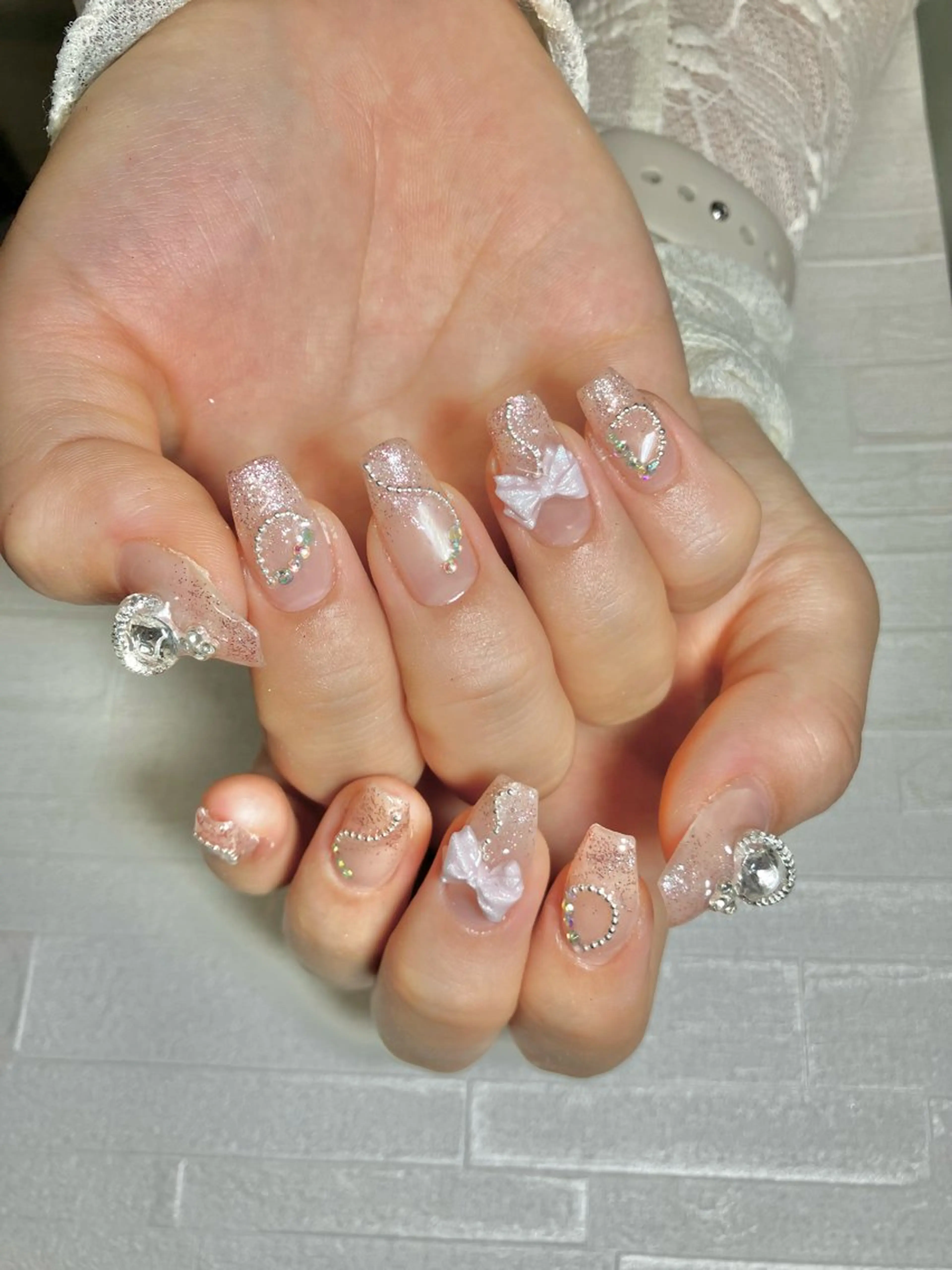 ネイル ハンドネイル Liennail 持込デザインやり放題のネイルデザイン