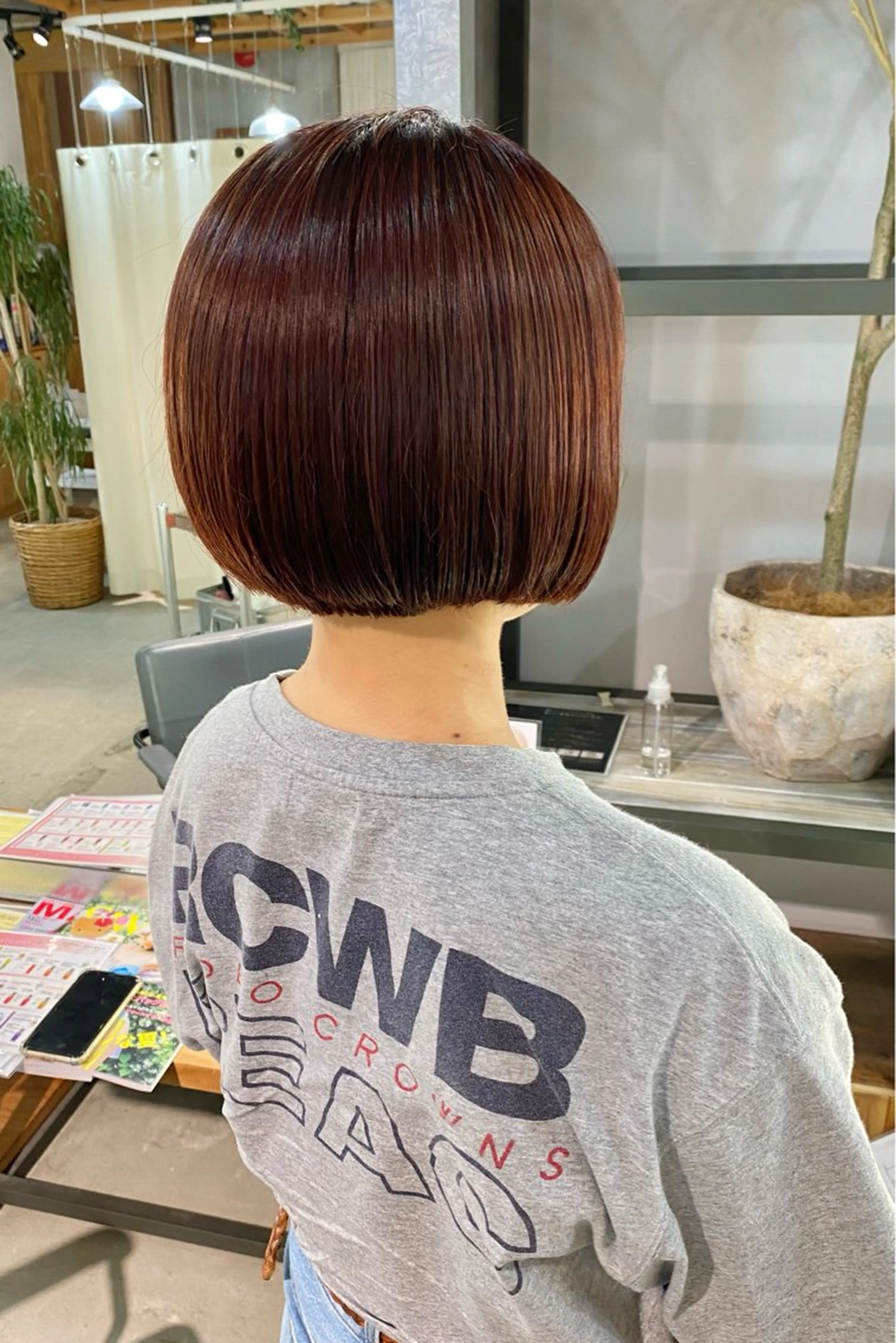 ミディアム カラー 菊地 紗矢のヘアスタイル