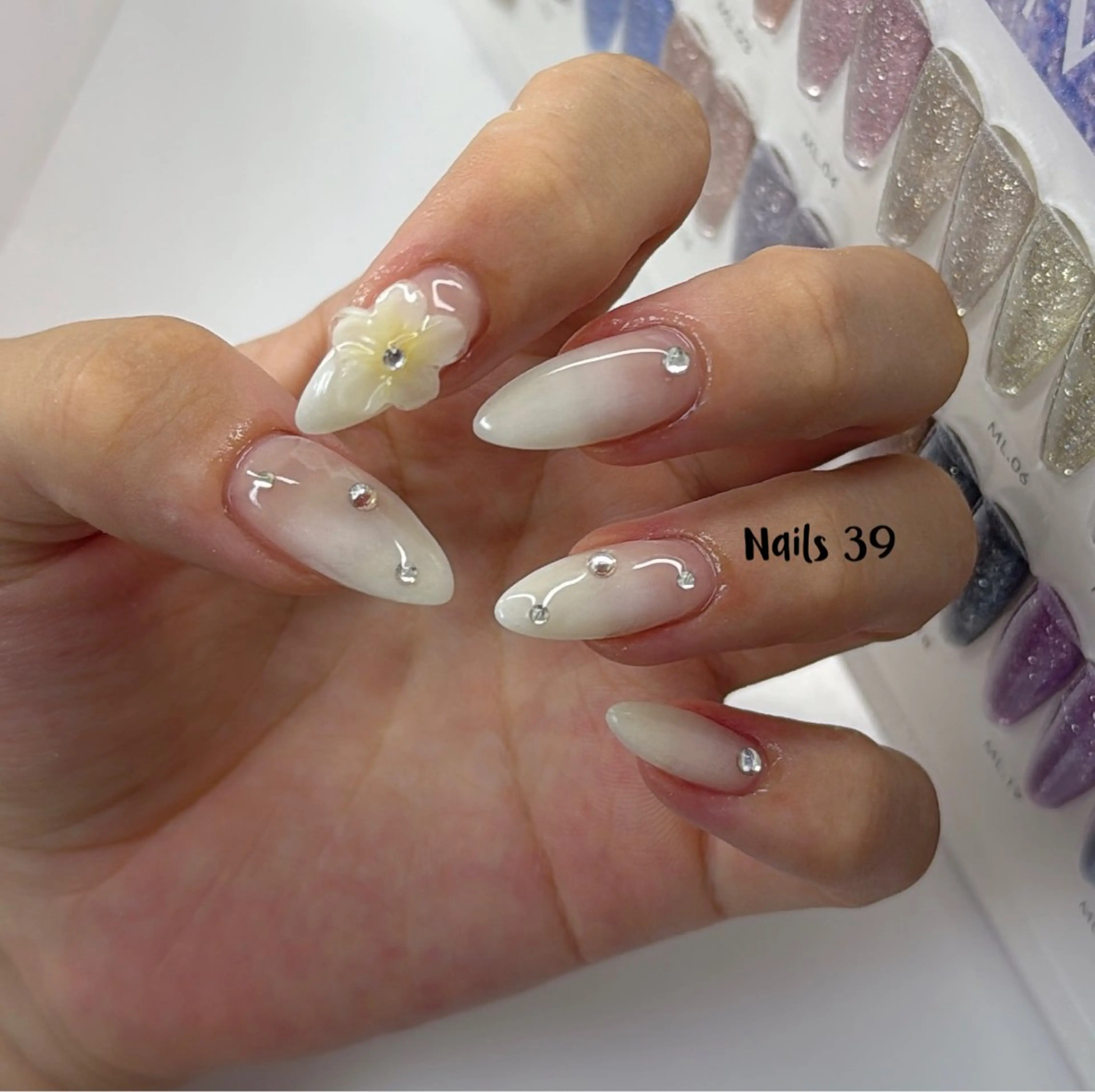 ネイル Nails 39のネイルデザイン
