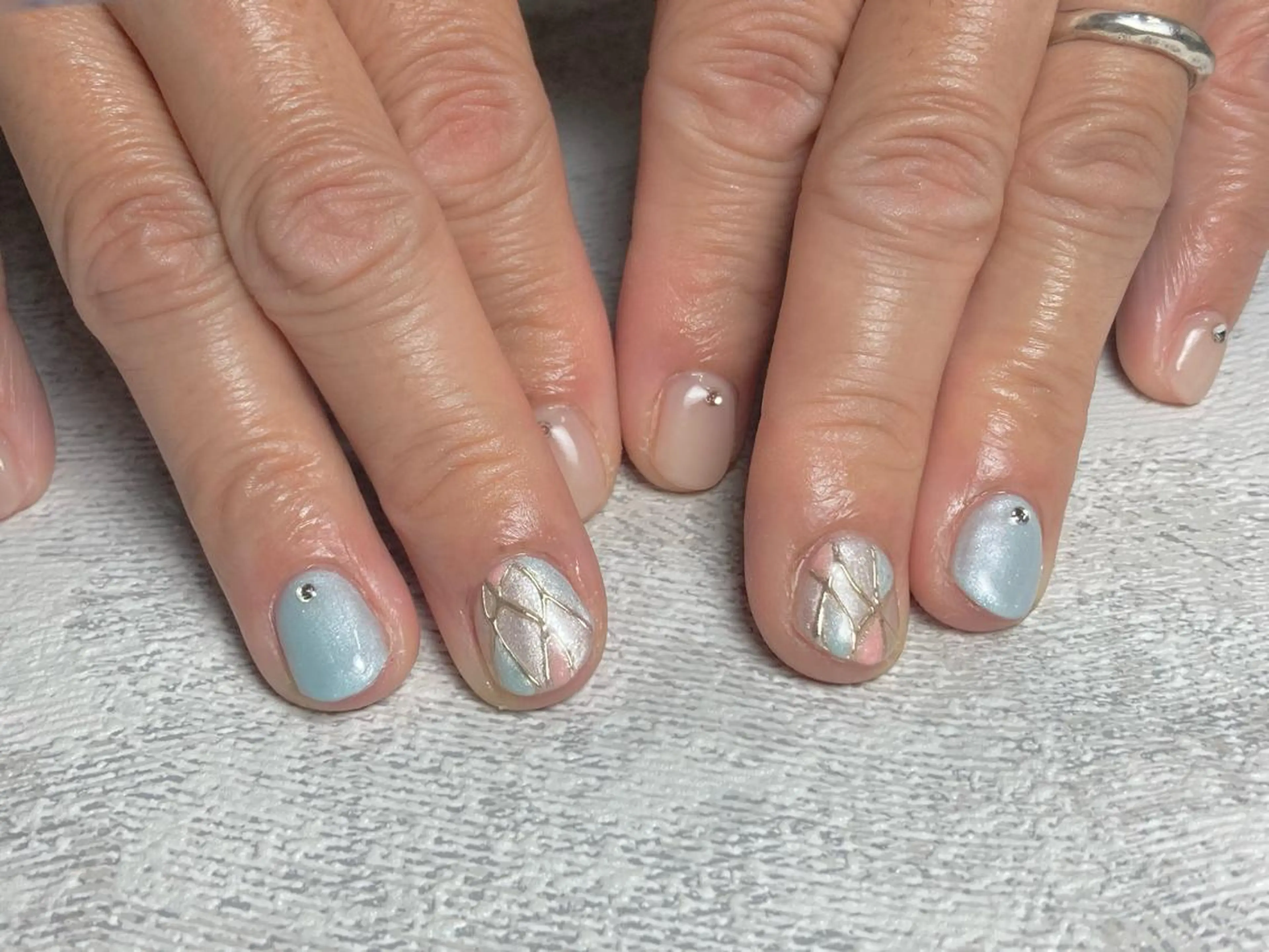 ネイル ハンドネイル フットネイル rea .のネイルデザイン