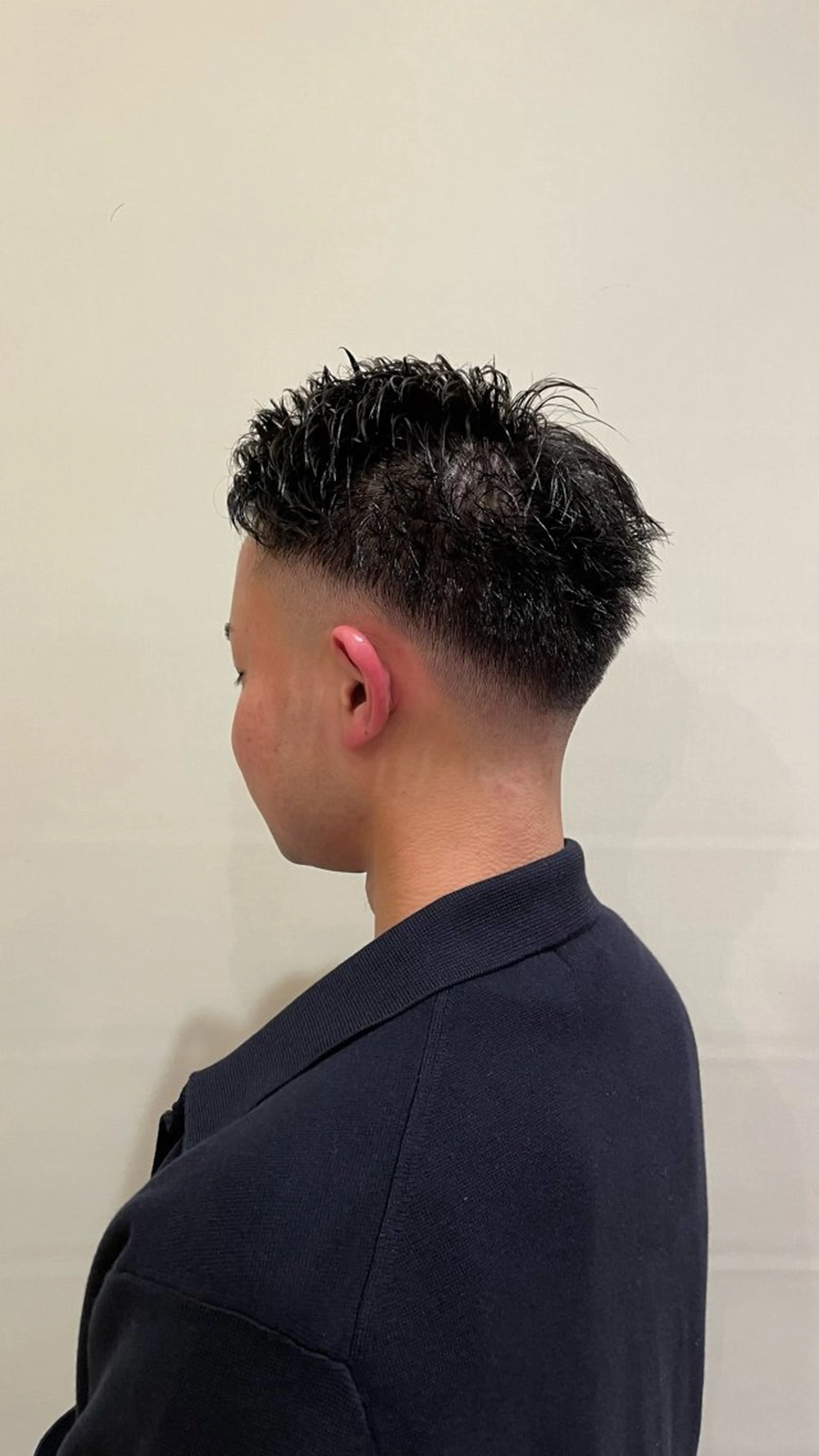 ショート メンズ フェードカット 椿 大輔のヘアスタイル