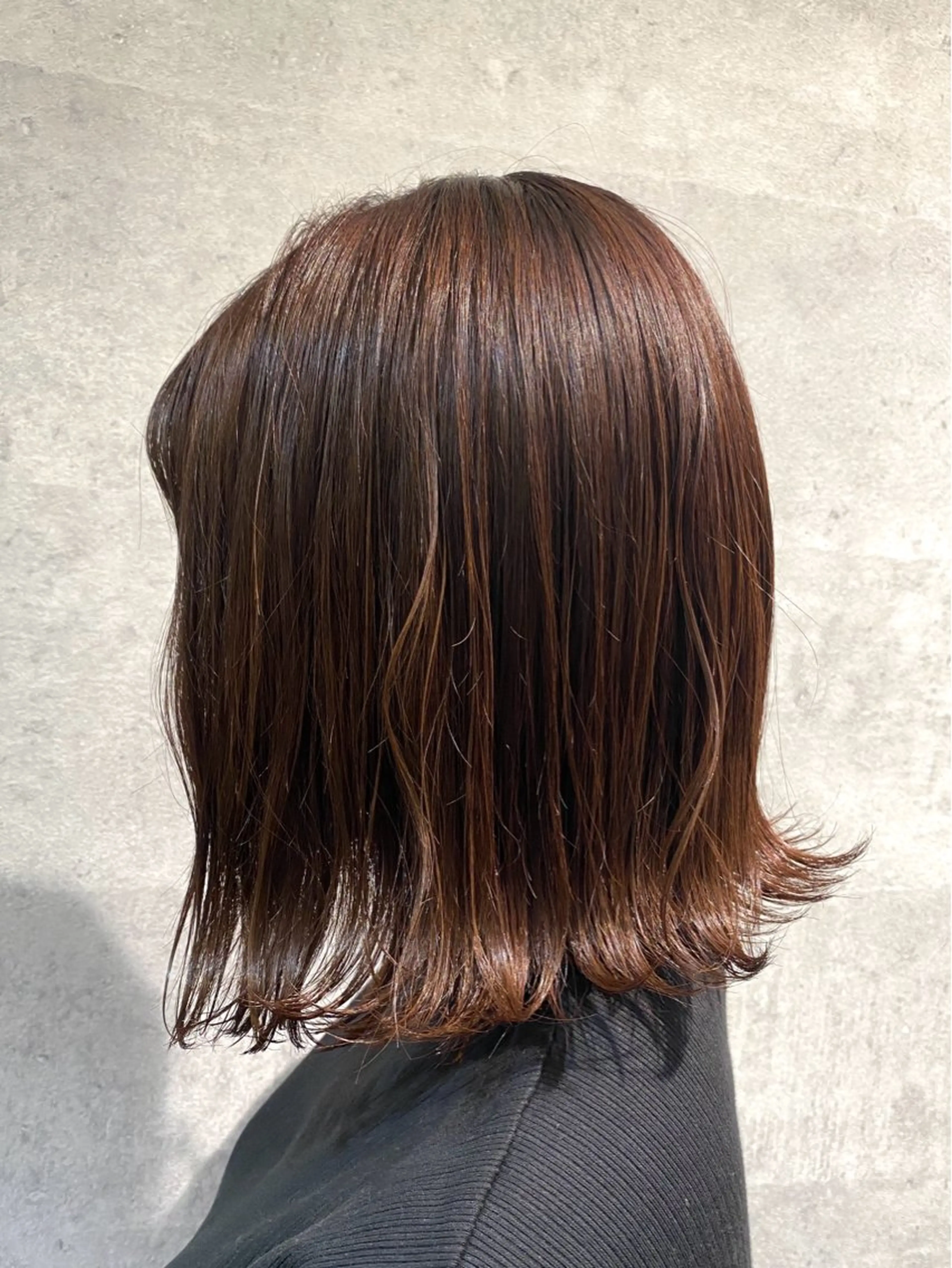 ミディアム カラー ブラウンカラー 透明感カラー ピンクカラー ピンクブラウン カット ヘアカラー トリートメント LATTE所属・𝑺𝒂𝒌𝒊 🩶マンツーマン施術のヘアスタイル