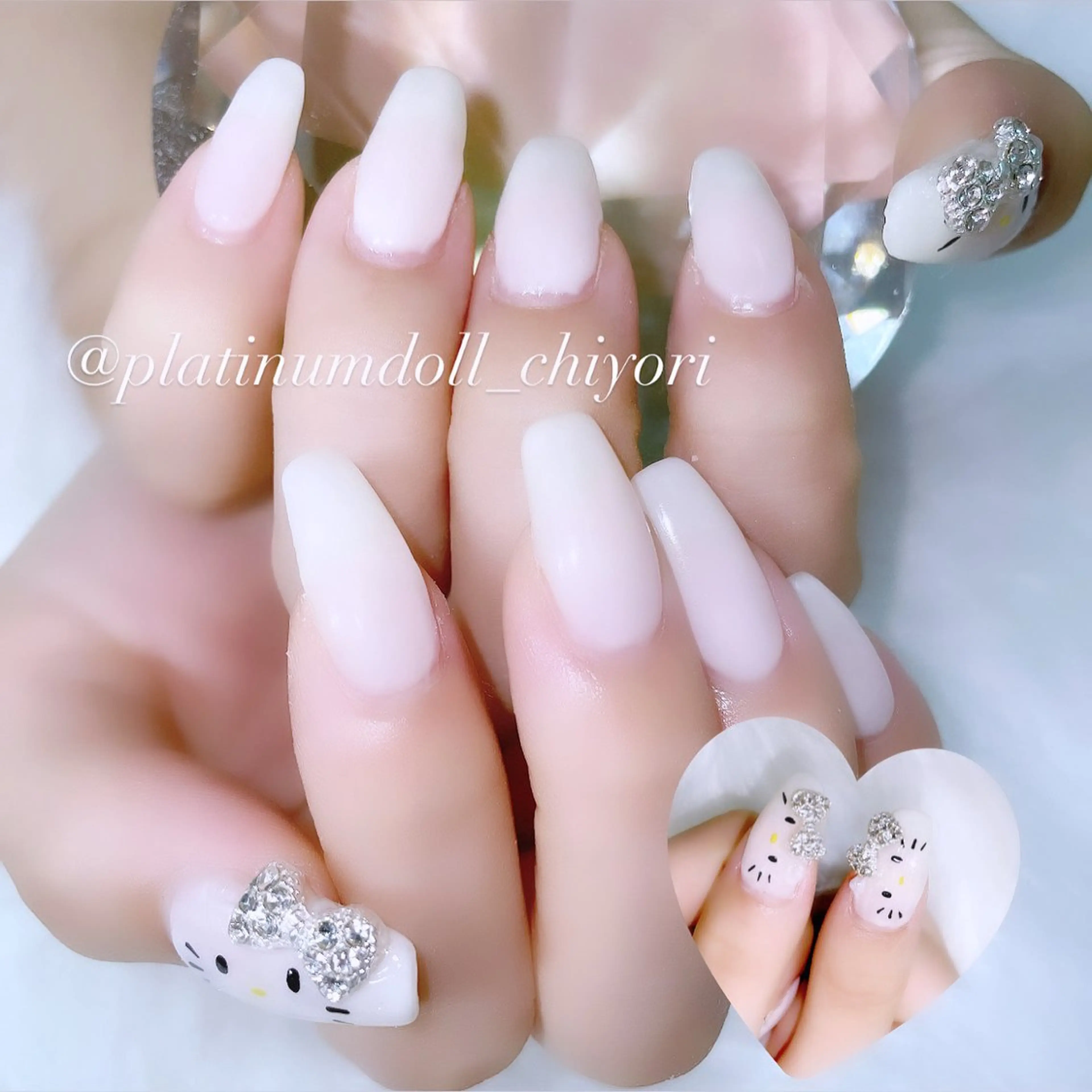 ネイル アートネイル グラデーション ホワイト ハンドネイル chiyori天王寺 🎀韓国風束感まつげのマツエク・マツパデザイン