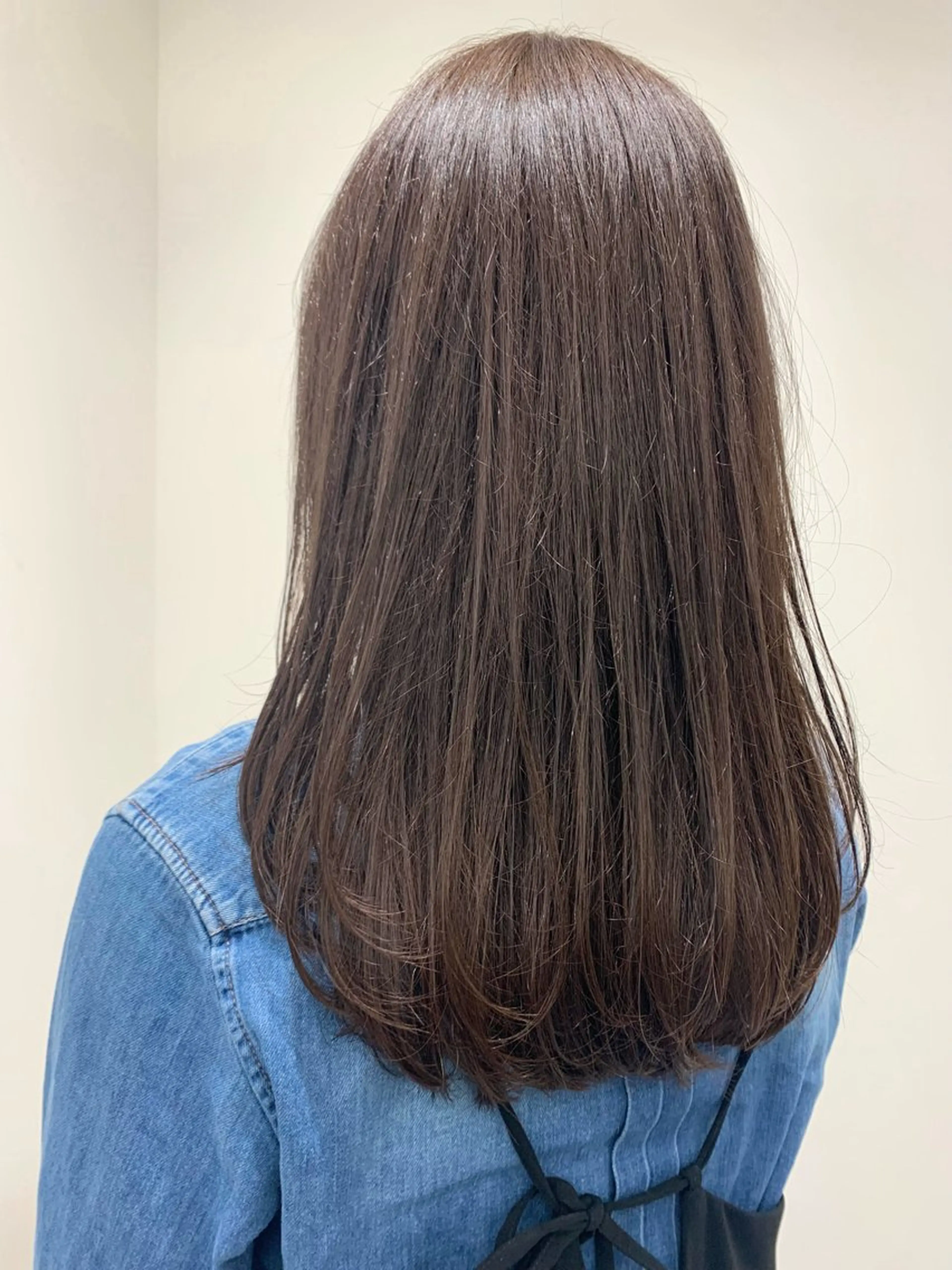 セミロング レイヤーカット Rina🪄 韓国風レイヤーcutのヘアスタイル