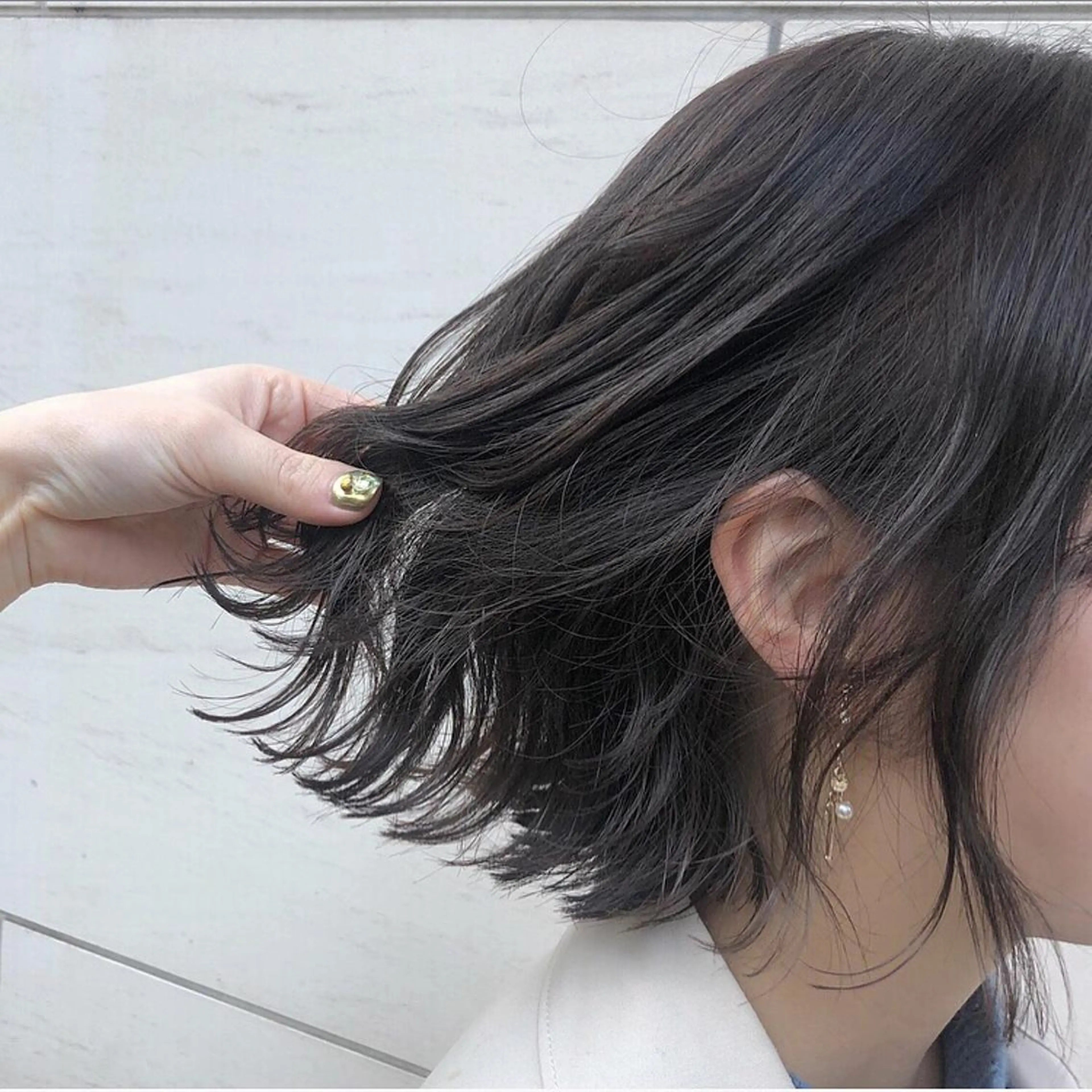 ミディアム カット 丸山 史香のヘアスタイル
