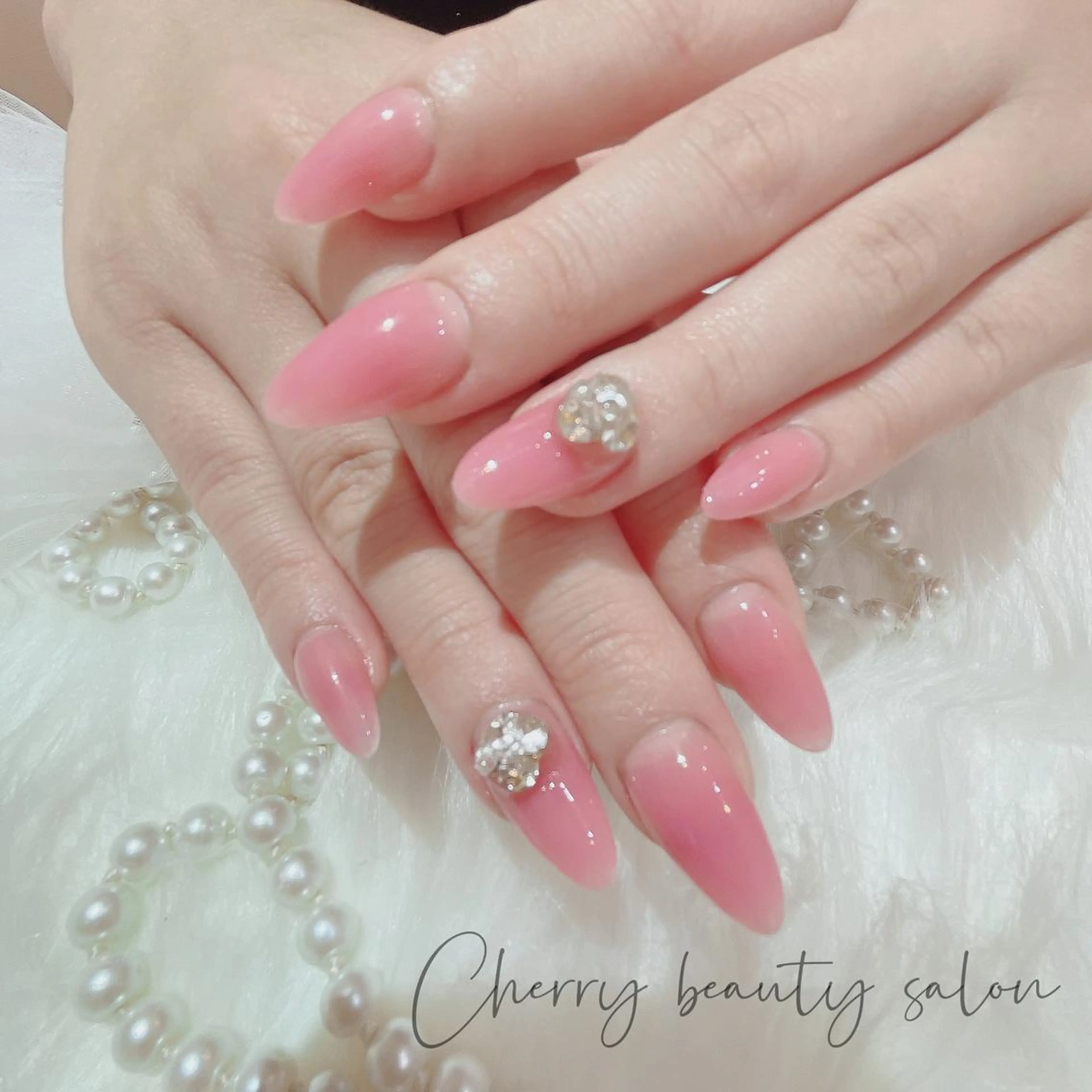 ネイル SAKURA 🍒のネイルデザイン