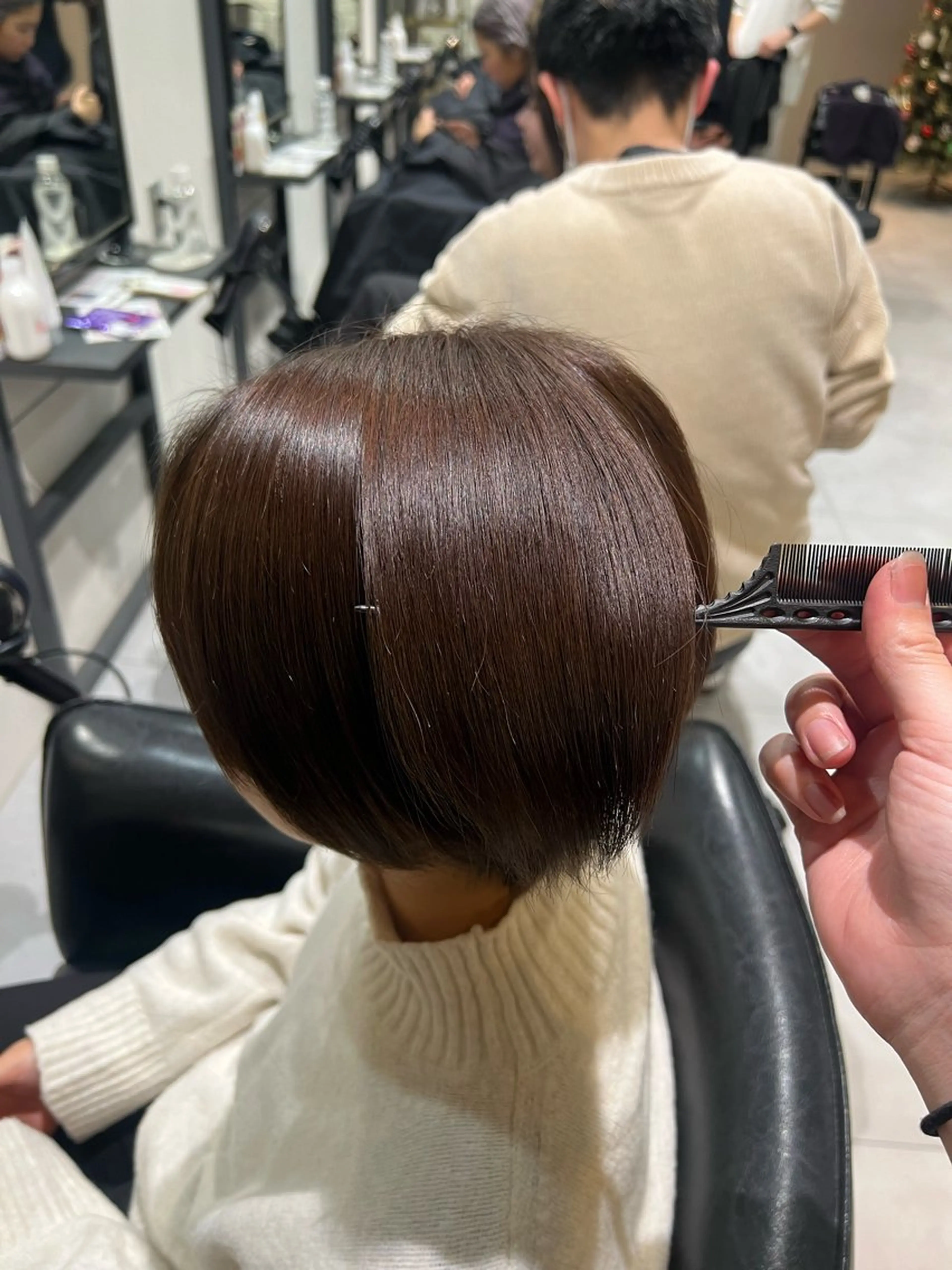 ショート カラー ベージュカラー オリーブベージュ Neale. ユメのヘアスタイル