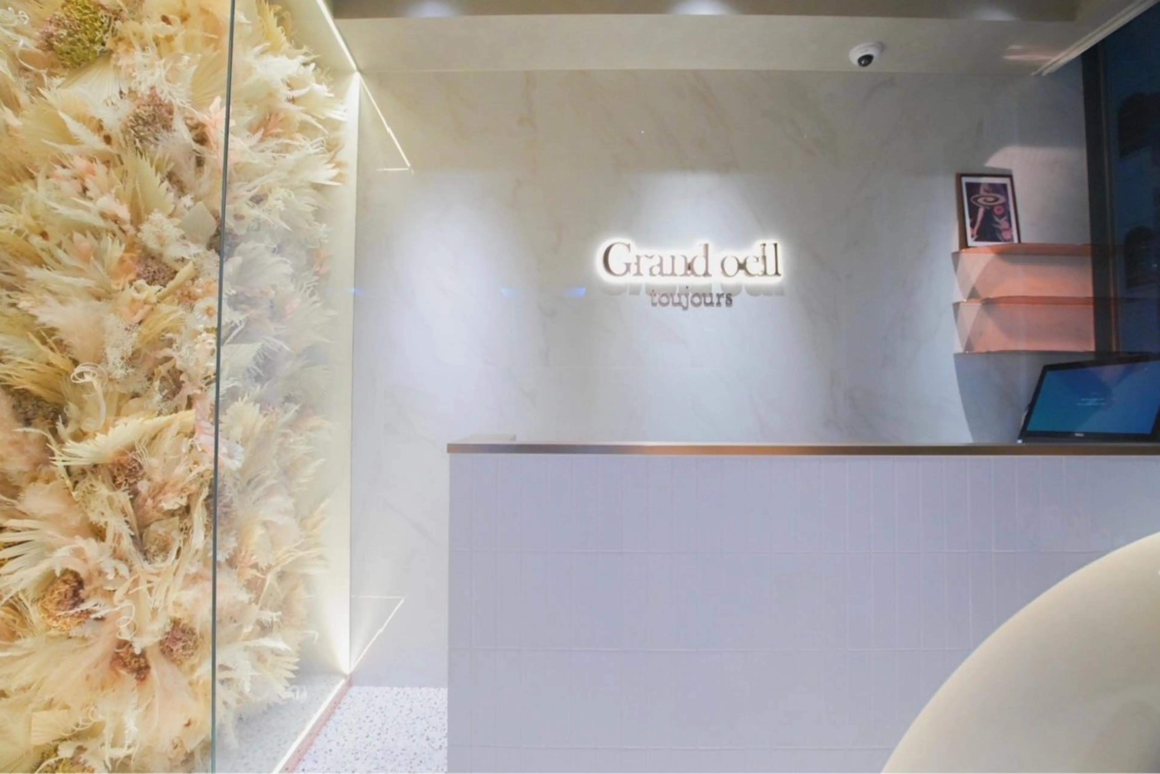 toujours momo🍑のマツエク・マツパデザイン