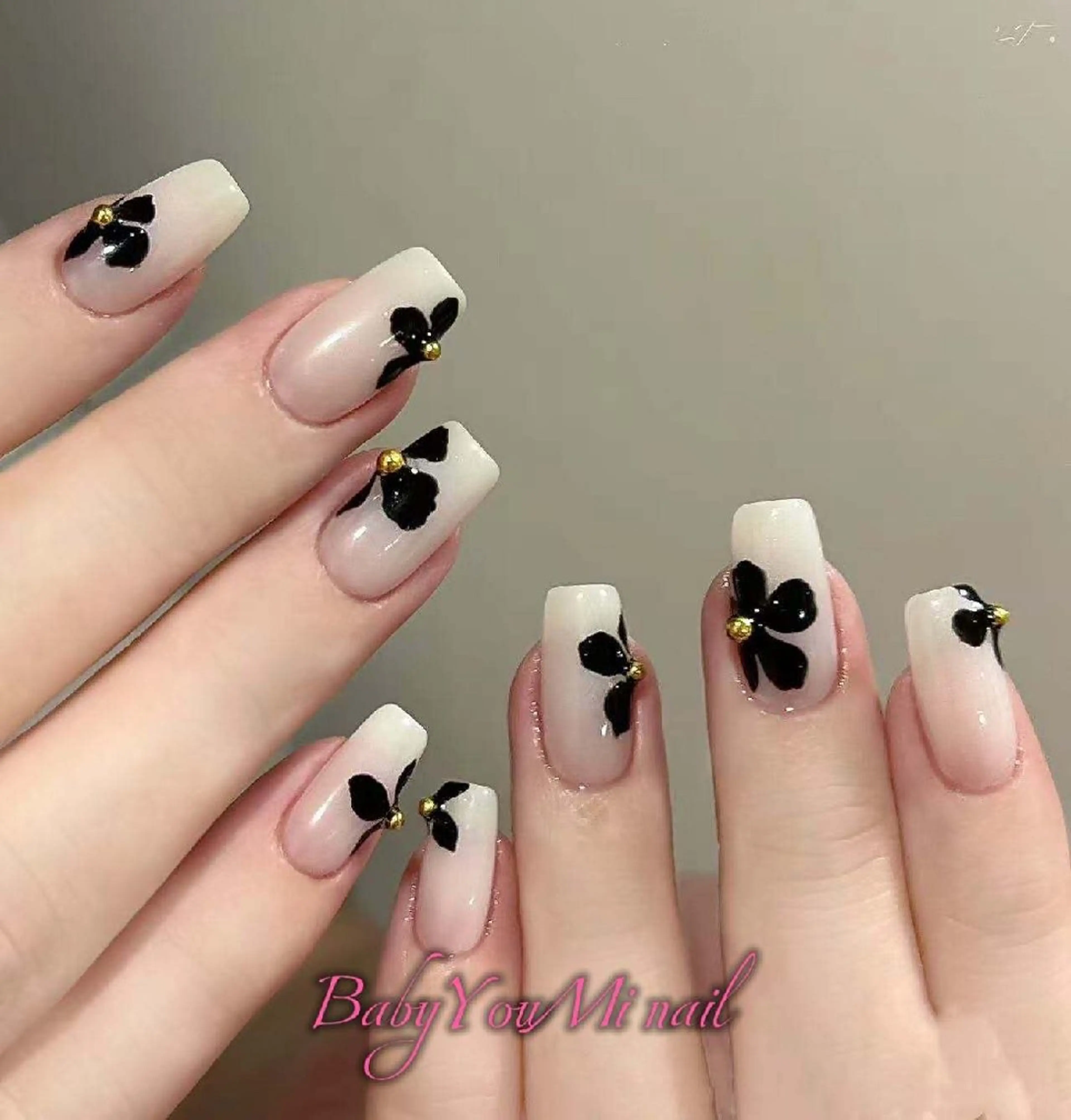 ネイル オーロラネイル フラワーネイル フットネイル フレンチネイル ジェルネイル ハンドネイル Oomiya 服部のネイルデザイン