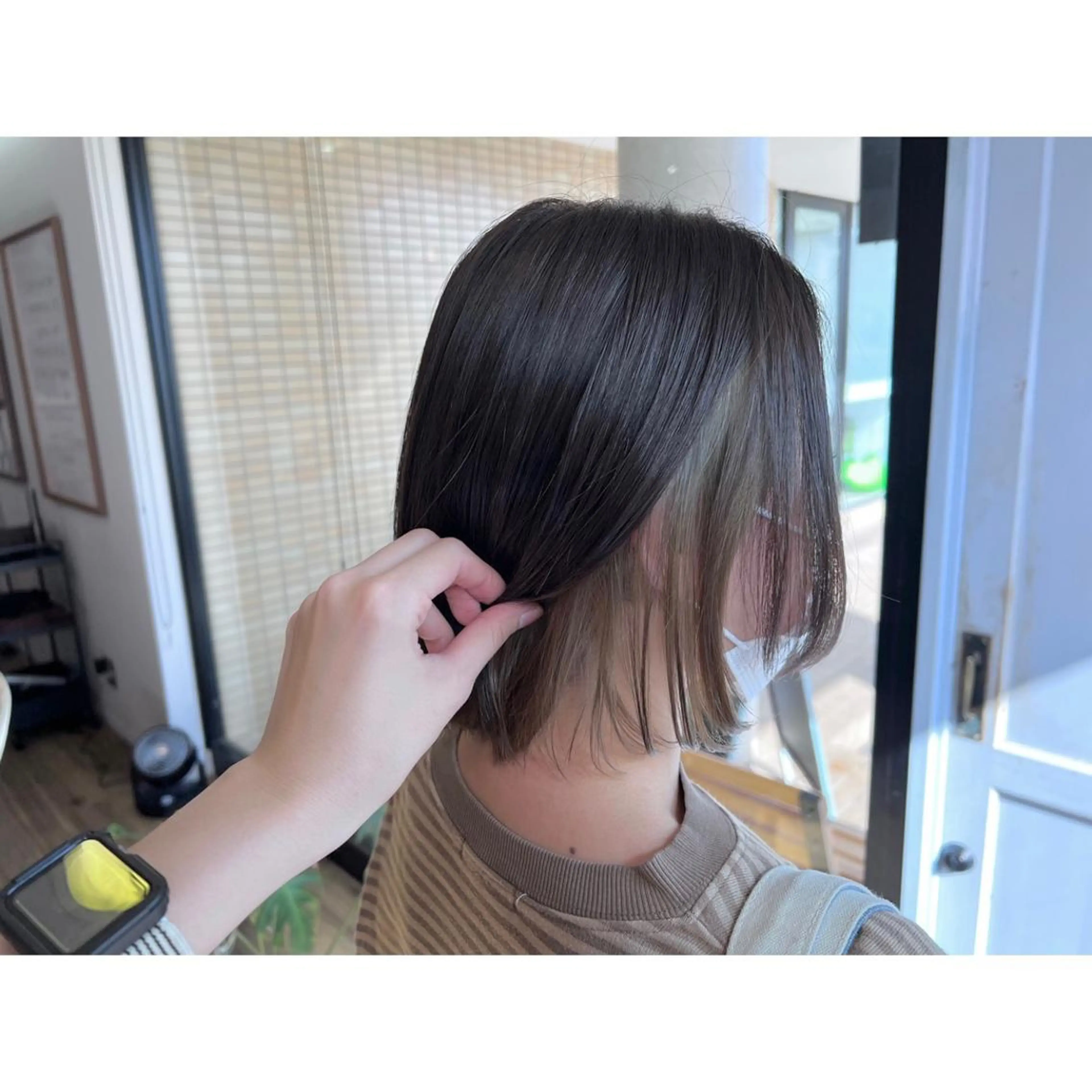 ミディアム カラー ベージュカラー ヘアカラー トリートメント ツキダテ ユイのヘアスタイル