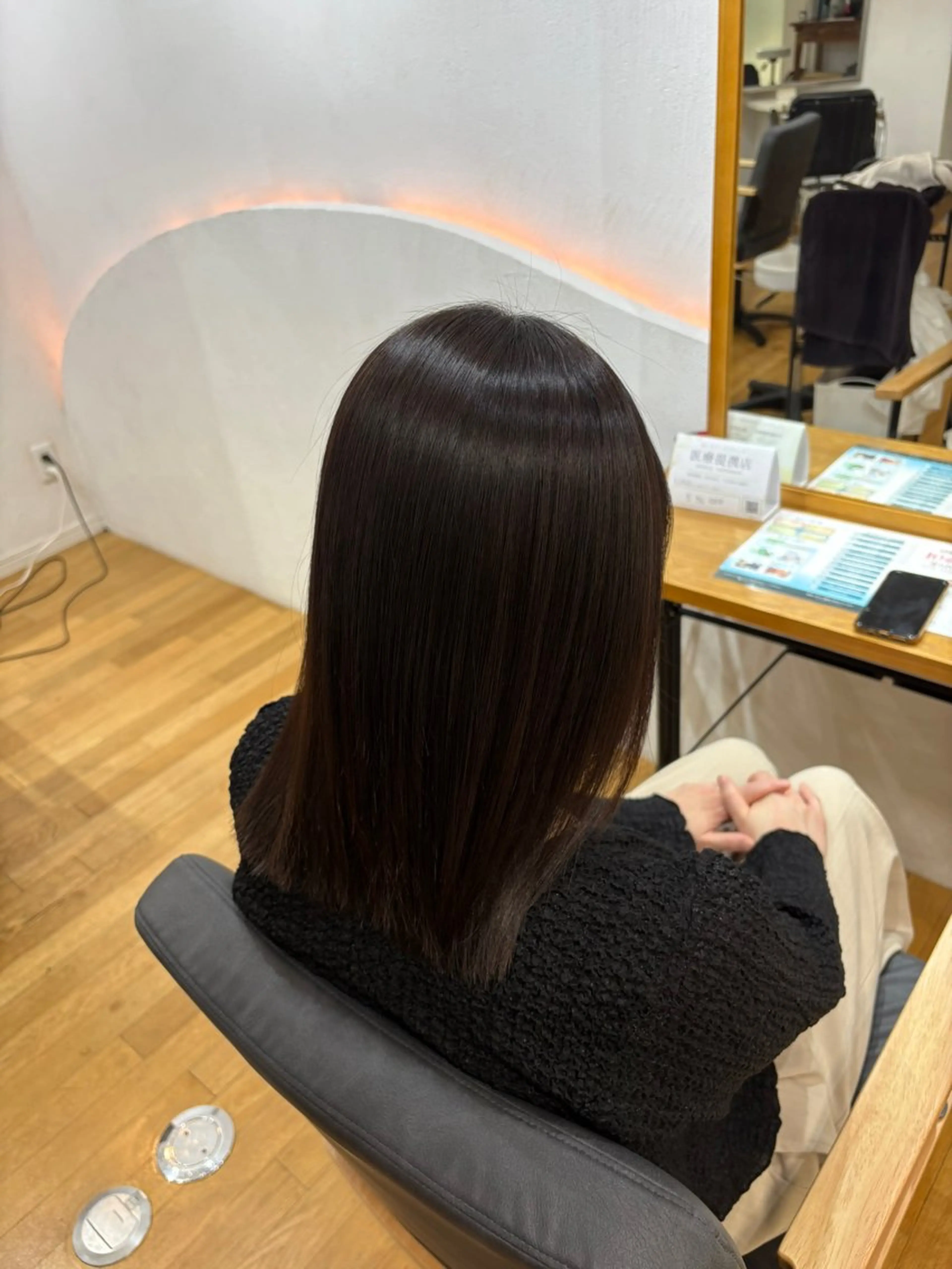 ミディアム カット 縮毛矯正 トリートメント 西元 群/艶髪/髪質改善のヘアスタイル