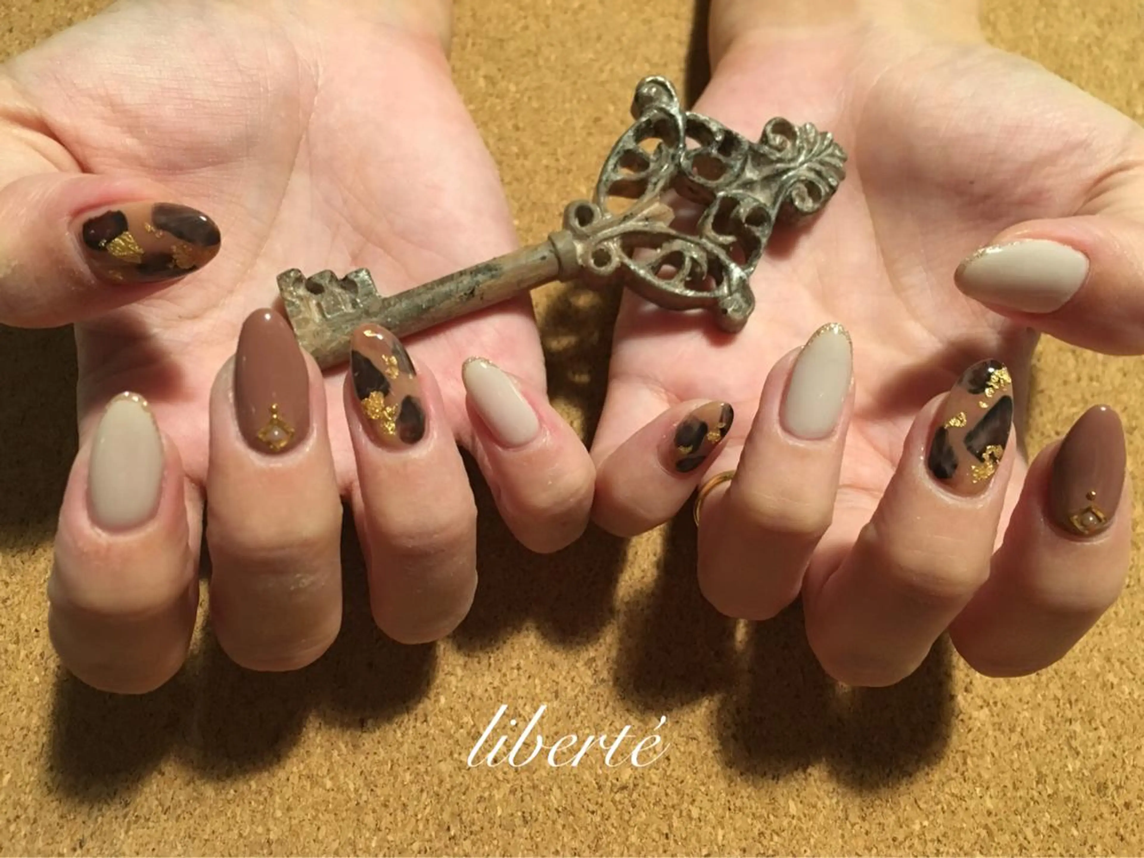 ネイル liberté (リベルテ)のネイルデザイン