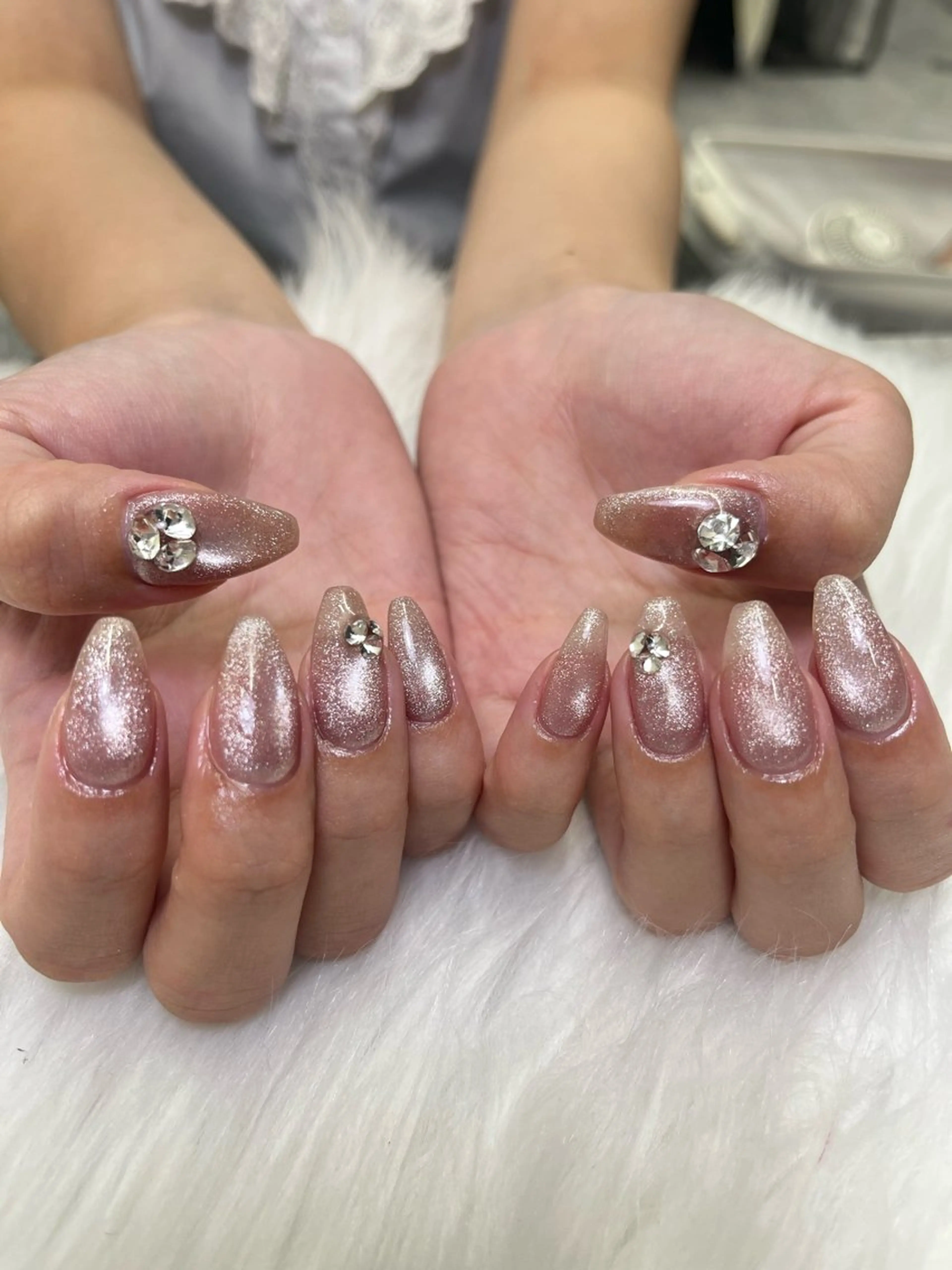 ネイル ハンドネイル フットネイル limo/ kotomiのネイルデザイン