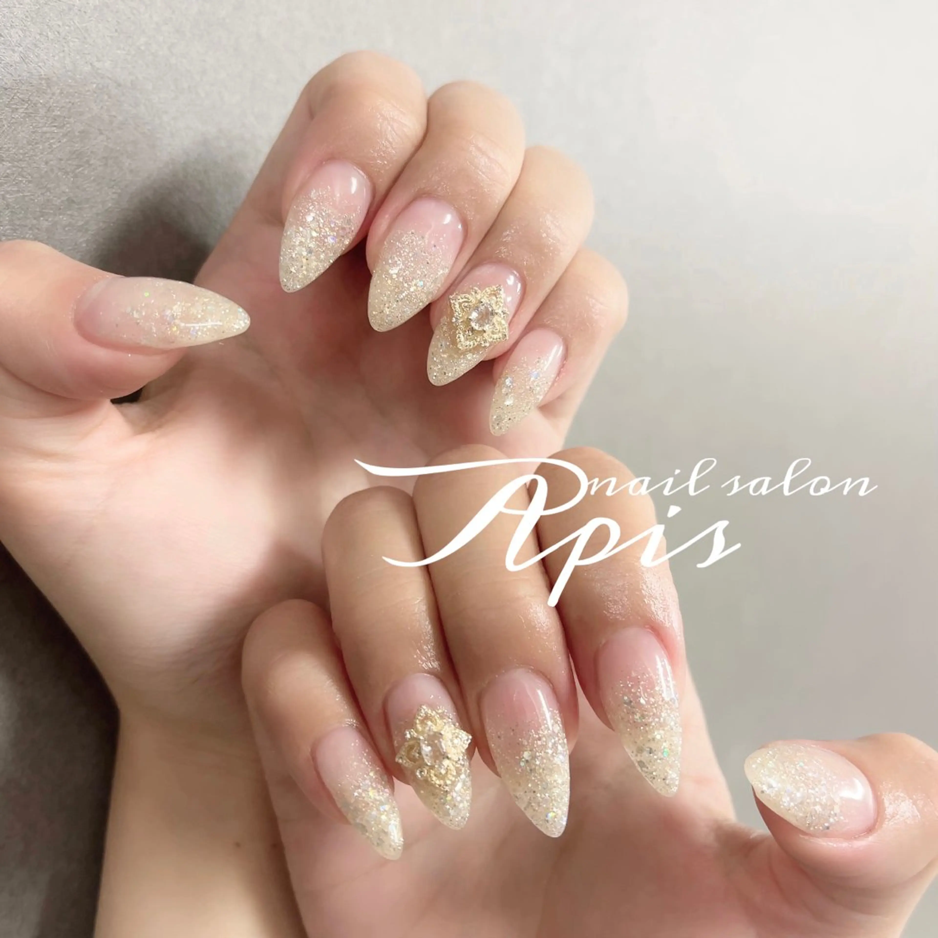 ネイル ハンドネイル nailsalon Apis所属・Apis manakaのネイルデザイン