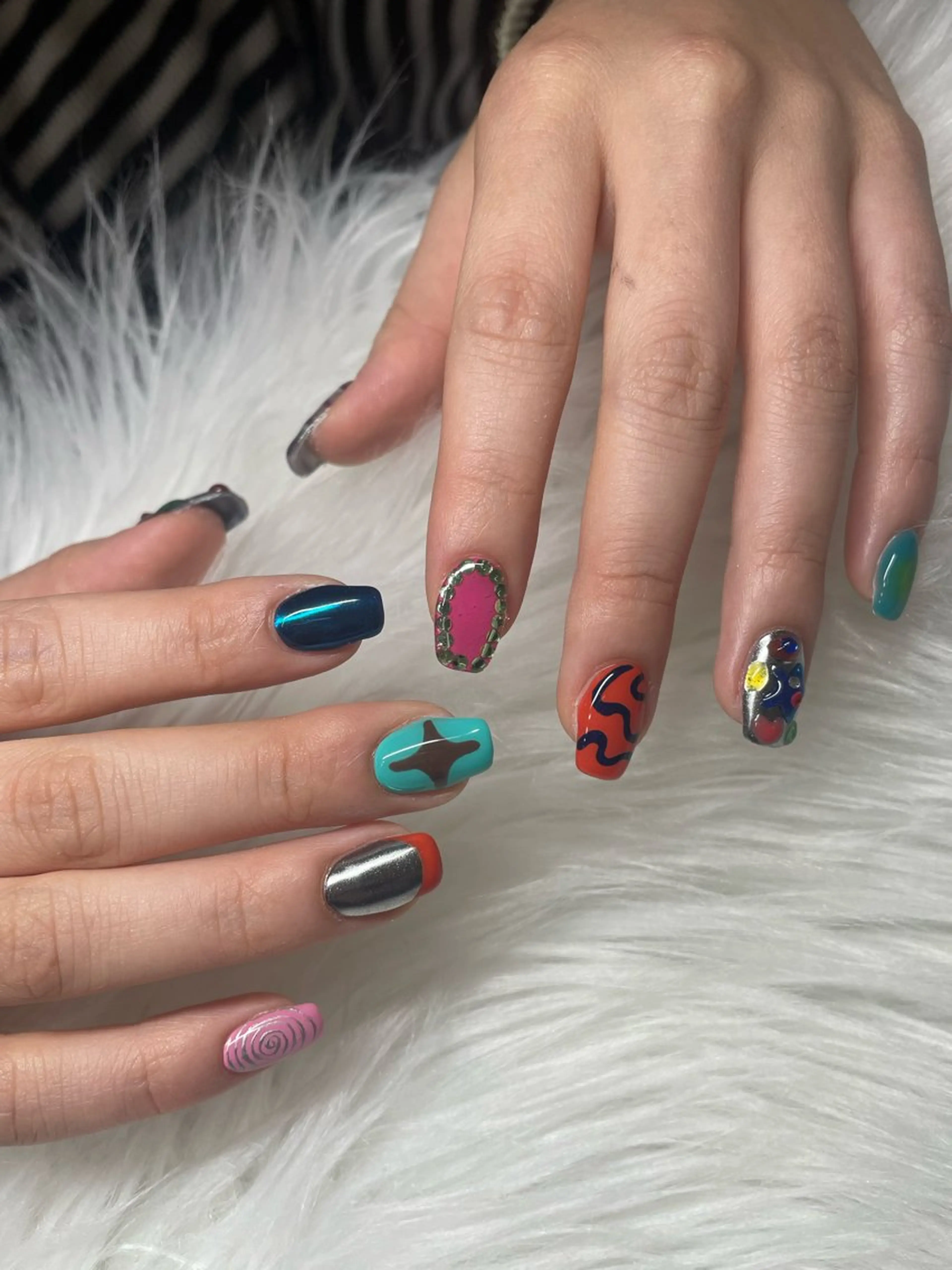 ネイル ハンドネイル オーロラ所属・YUI nailのネイルデザイン