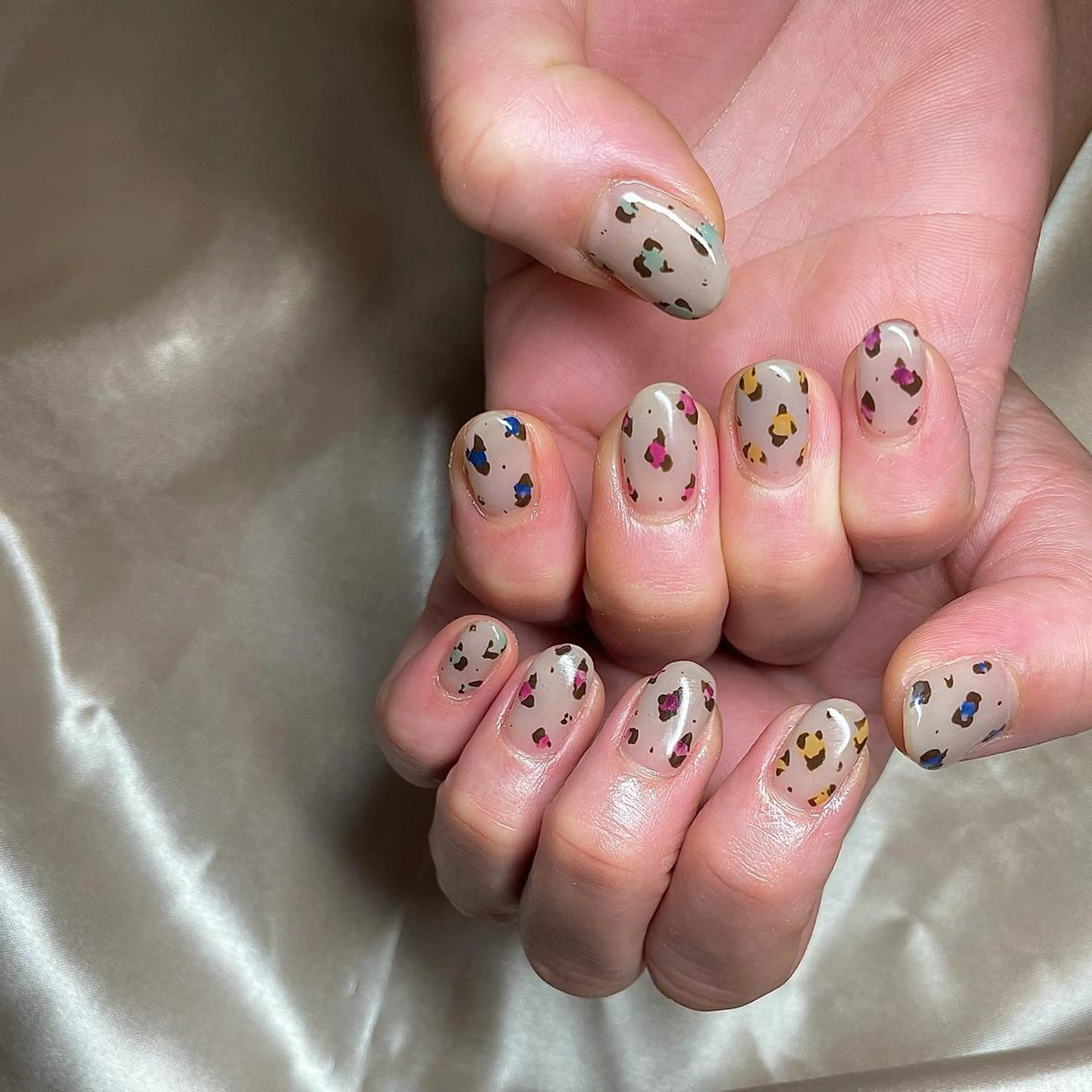 ショート カラー パーマ ヘアアレンジ メンズ キッズ ネイル マツエク・マツパ アニマル柄 nail&eye Aoのマツエク・マツパデザイン