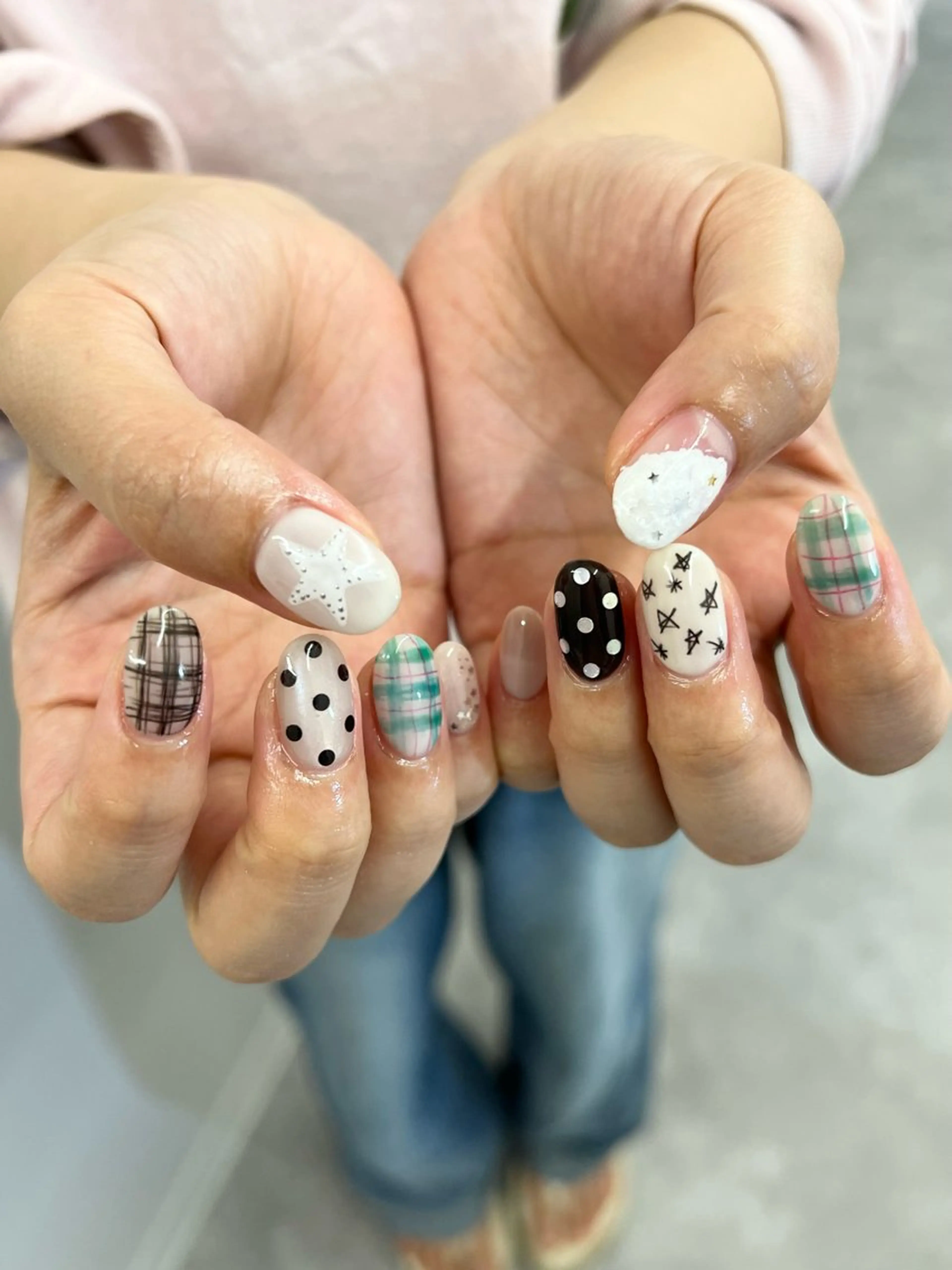 ネイル ドット ジェルネイル マグネットネイル ニュアンスネイル パラジェル ハンドネイル ハンドケア Bana_ Nailのその他イメージ