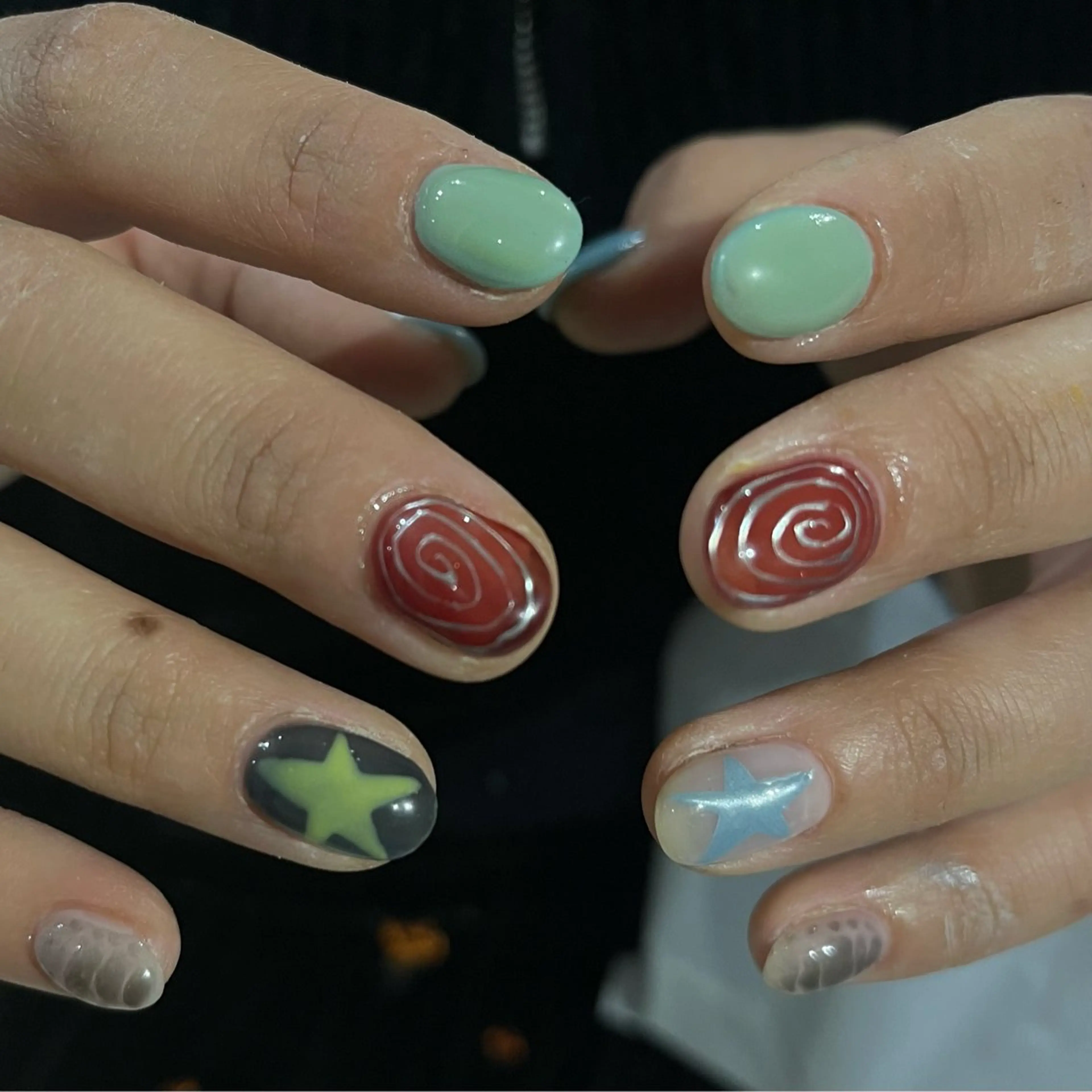 ネイル ハンドネイル フットネイル 小川 柚香のネイルデザイン