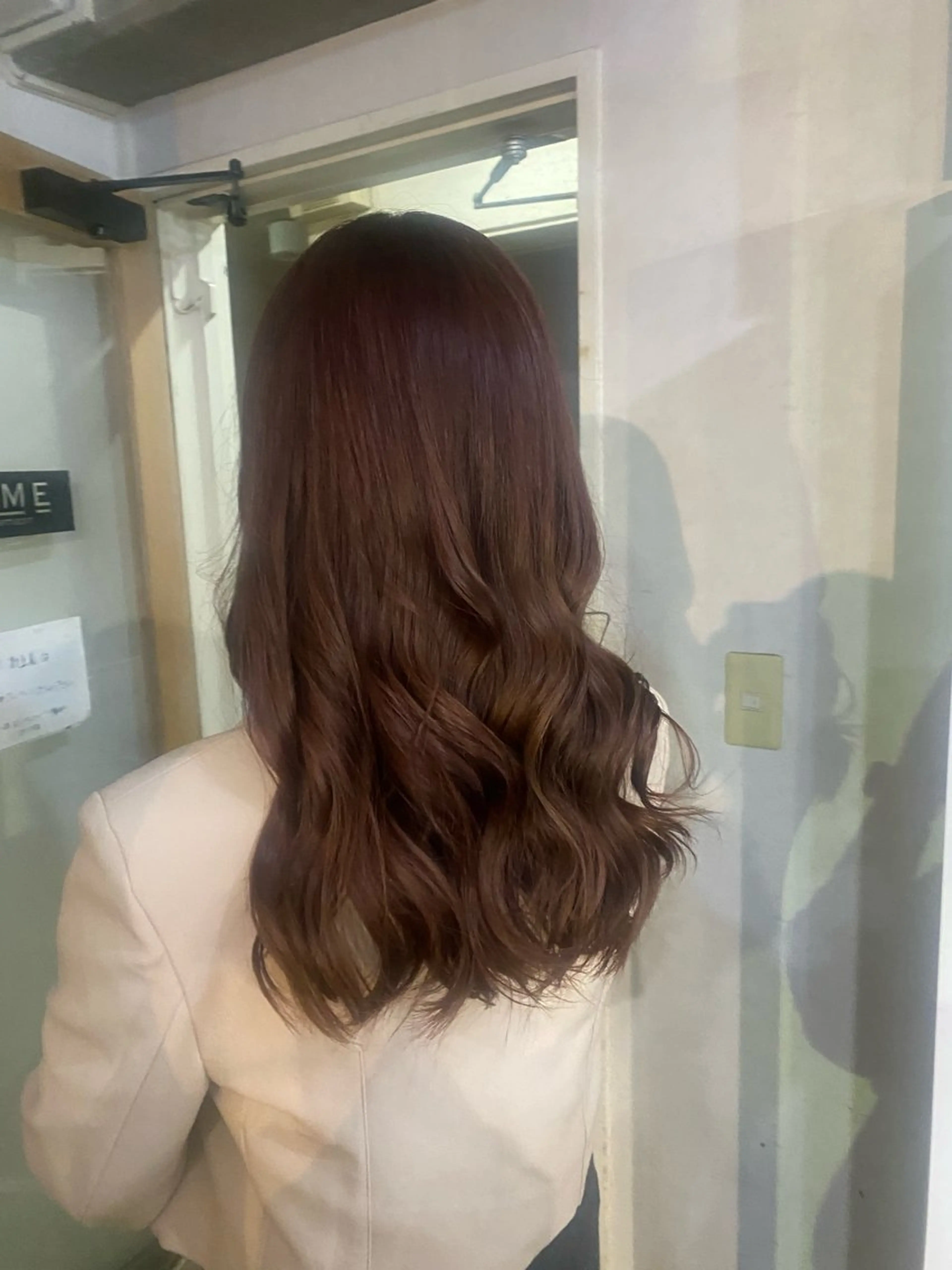 ロング カラー ブラウンカラー マロンブラウン 髪質改善 トリートメント ブリーチカラーと、髪 質改善。HARUKAのヘアスタイル