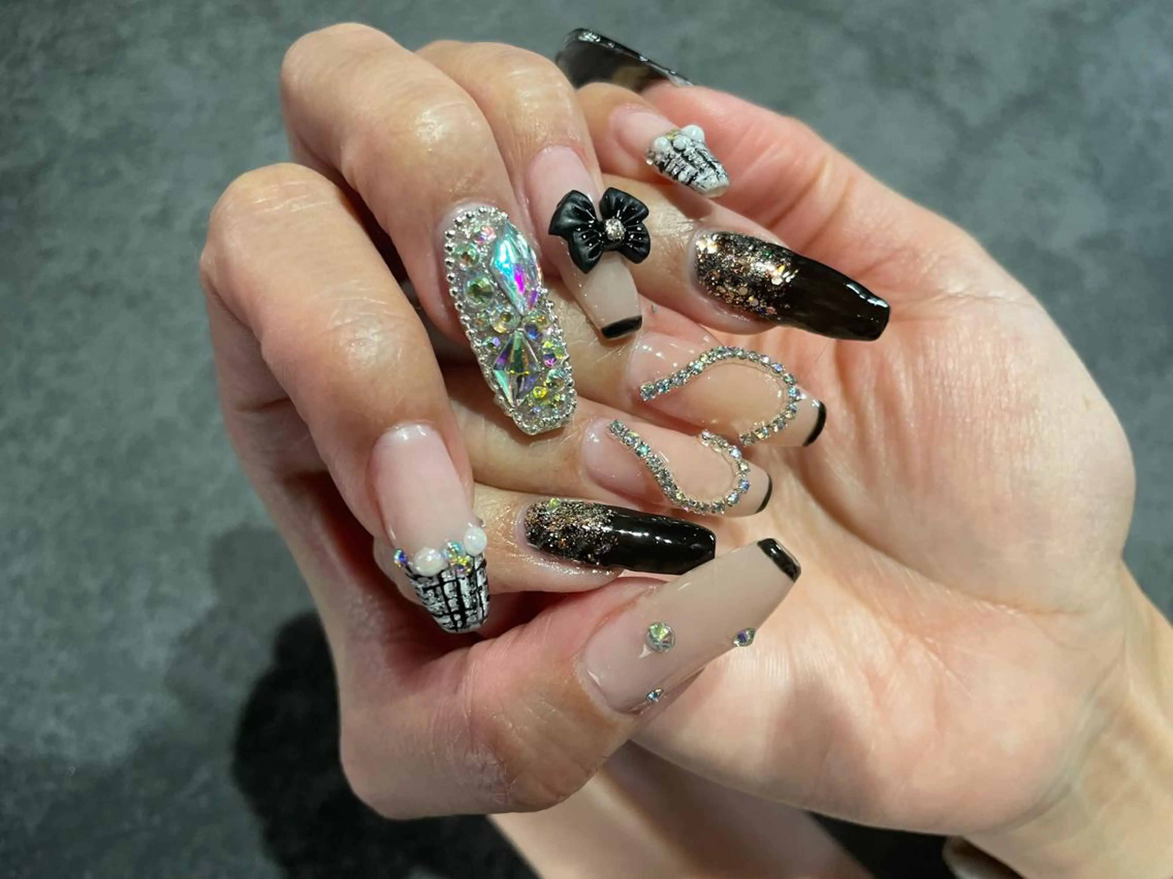 ネイル Raviliss ♡のネイルデザイン