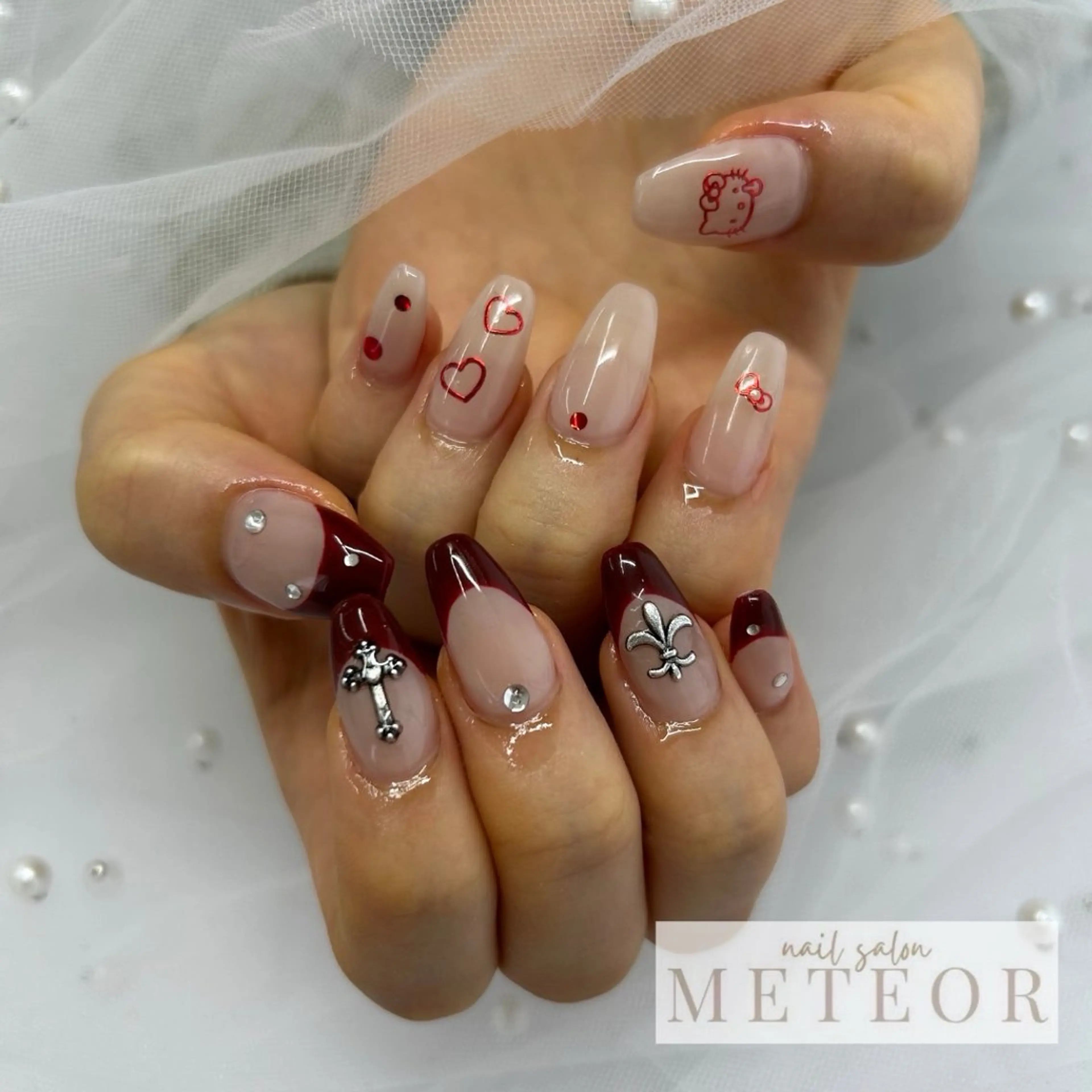 ネイル ボルドー ハンドネイル nailsalon meteor所属・METEOR💫 staffのネイルデザイン