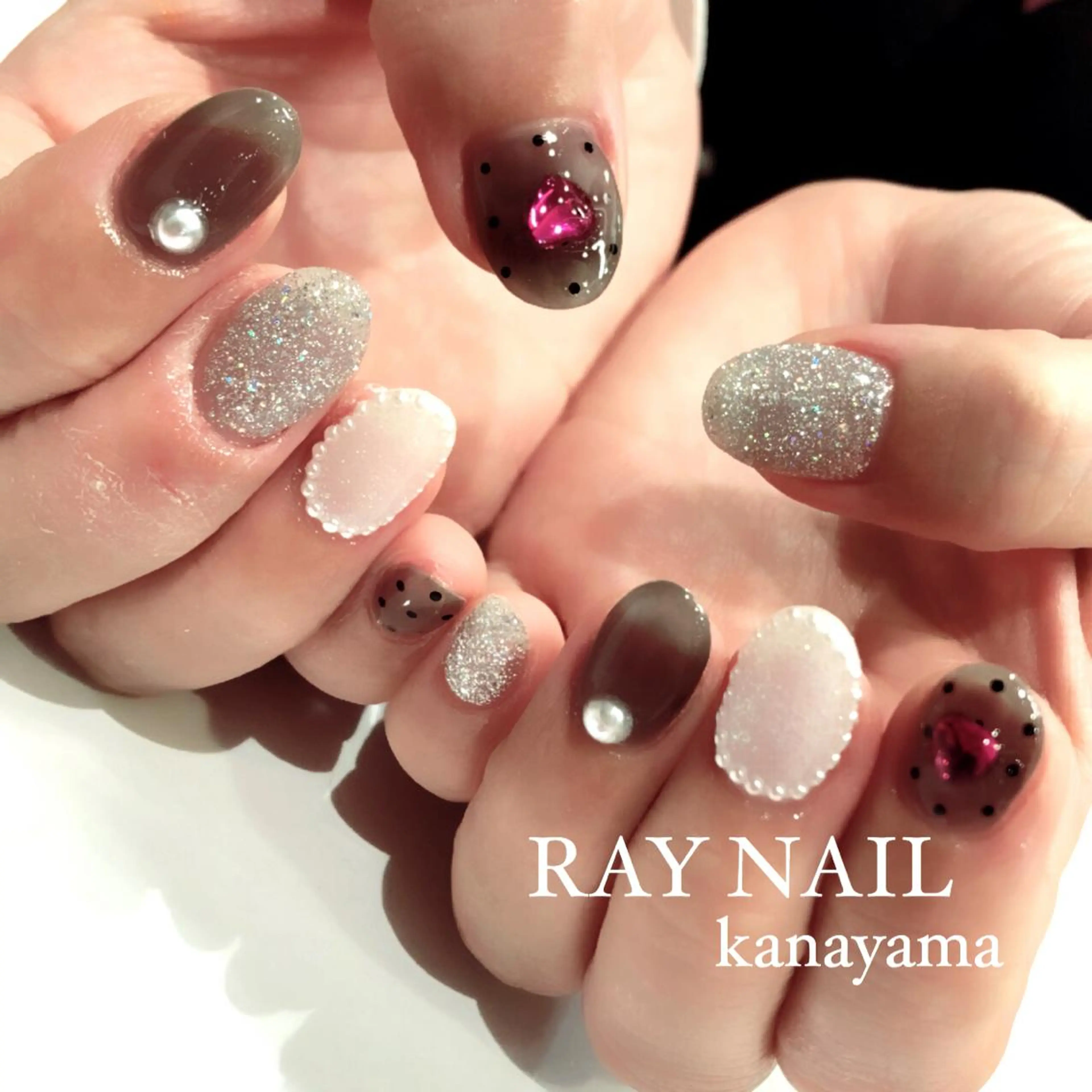 ネイル Arowa 伊田のネイルデザイン