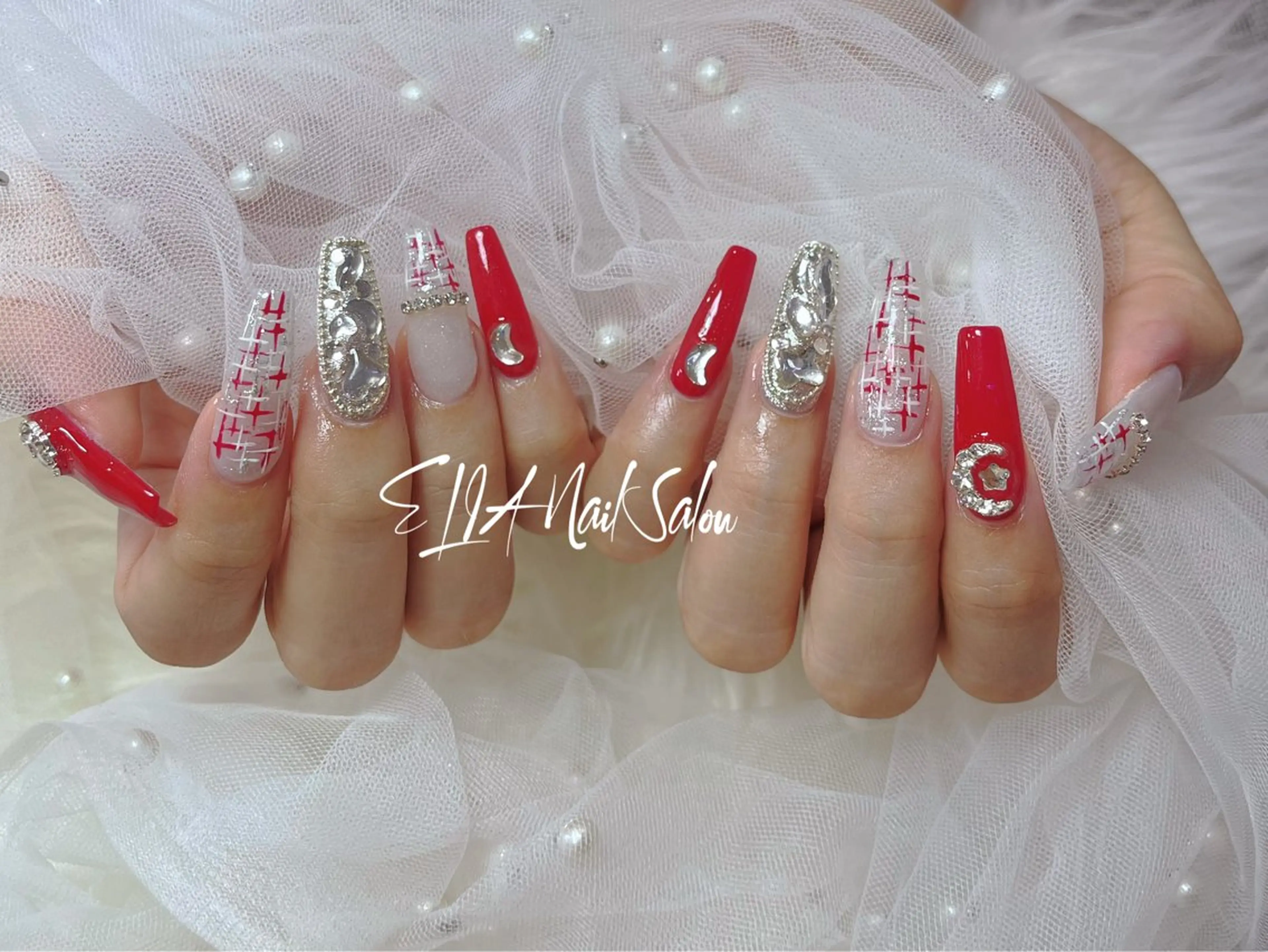 セミロング cici nailのネイルデザイン