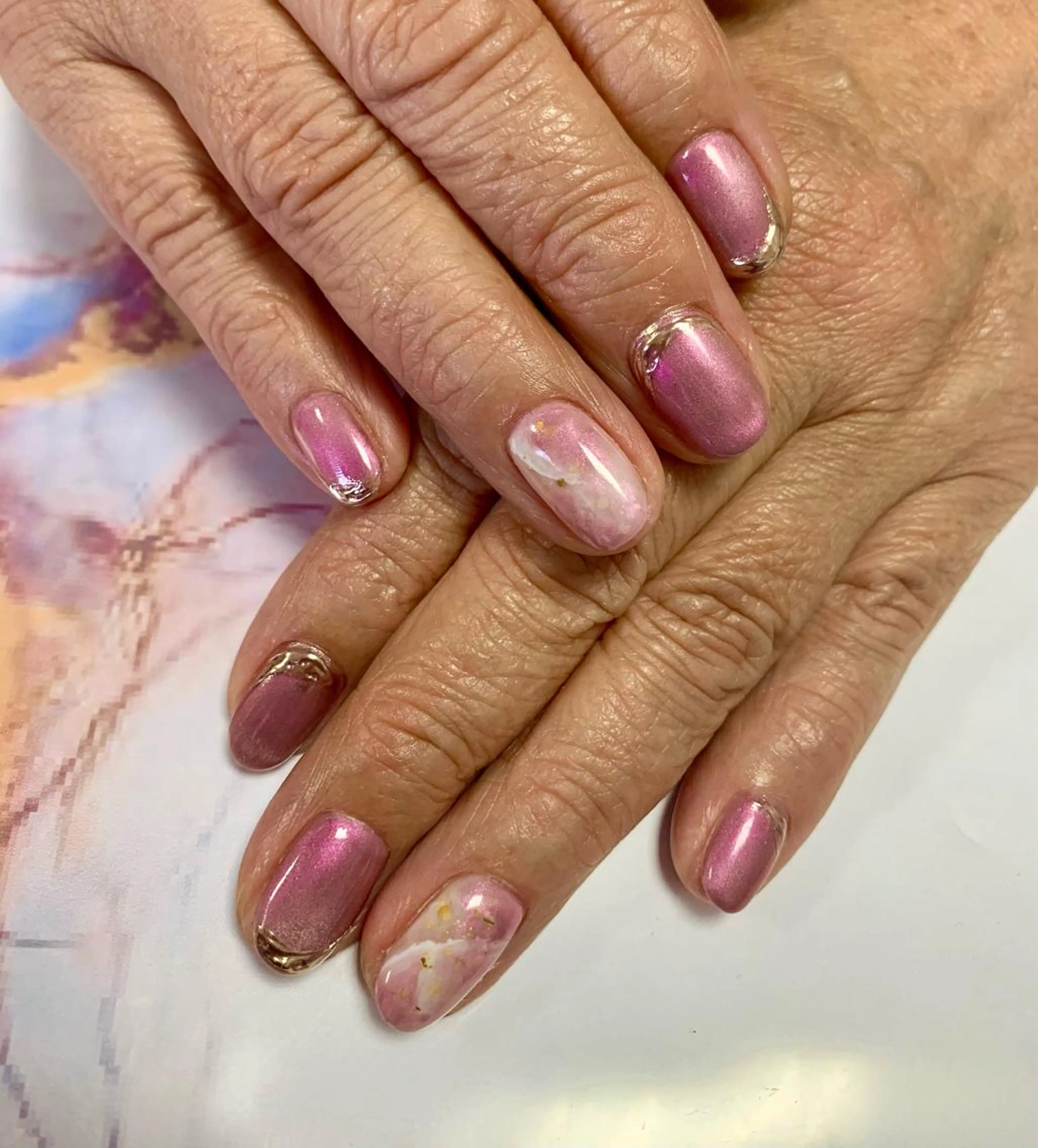 ネイル マグネットネイル ニュアンスネイル Feliz所属・Feliz 楽しいネイルサロンのネイルデザイン