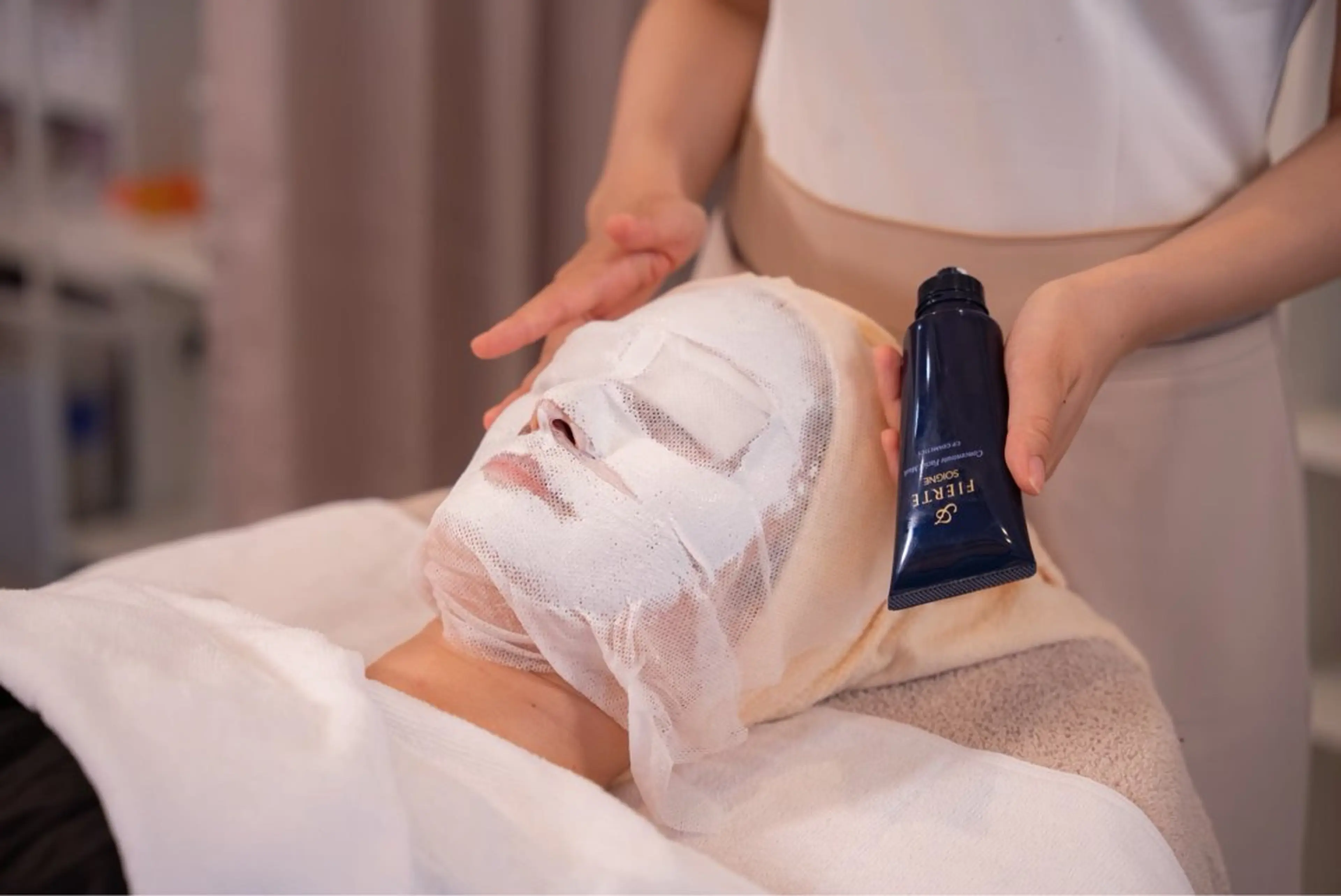 肌質改善美容サロン ému 用賀のエステ・リラクイメージ