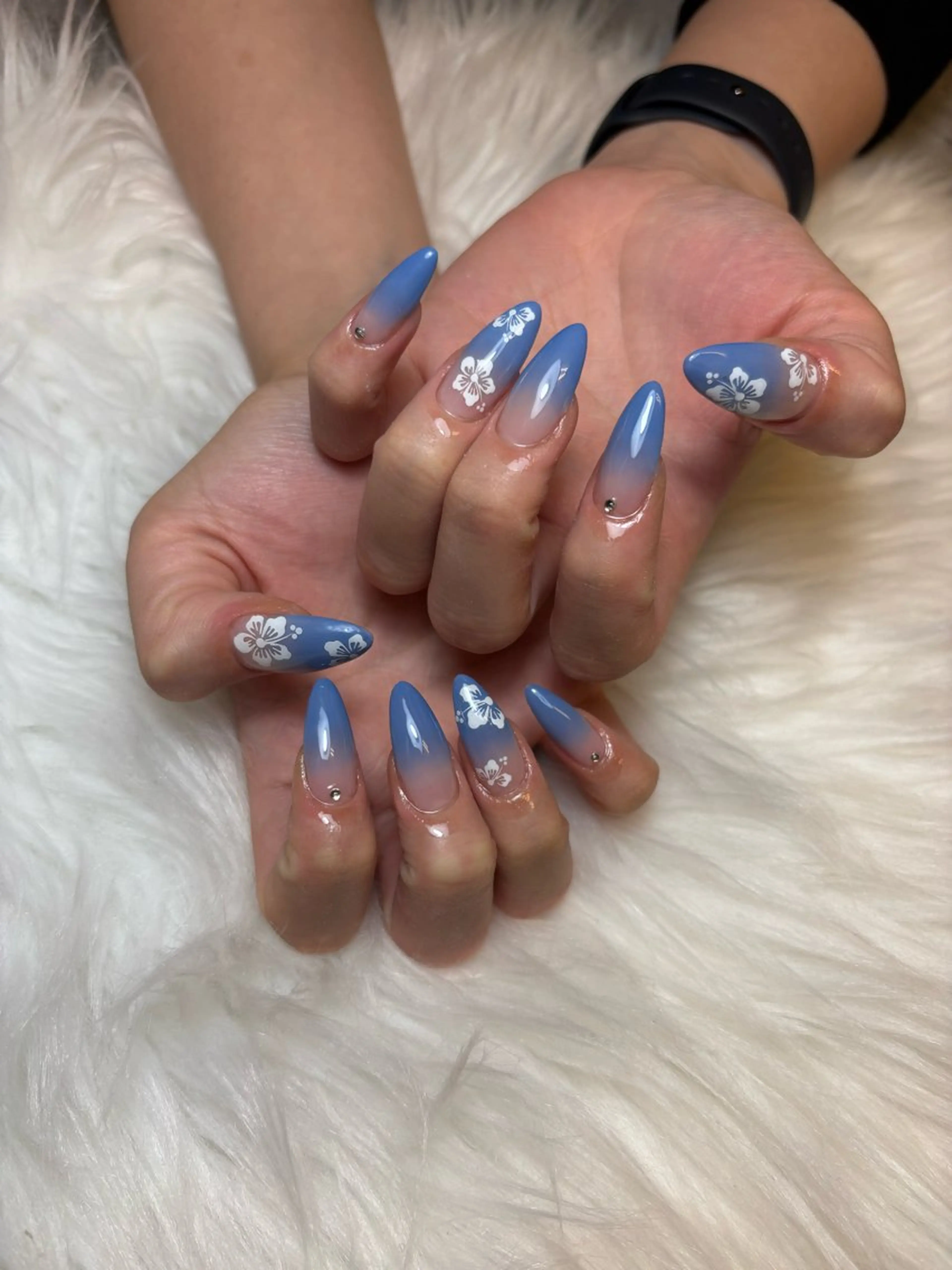 ネイル ハンドネイル ulu nailsalon所属・ulu nail しえるのネイルデザイン