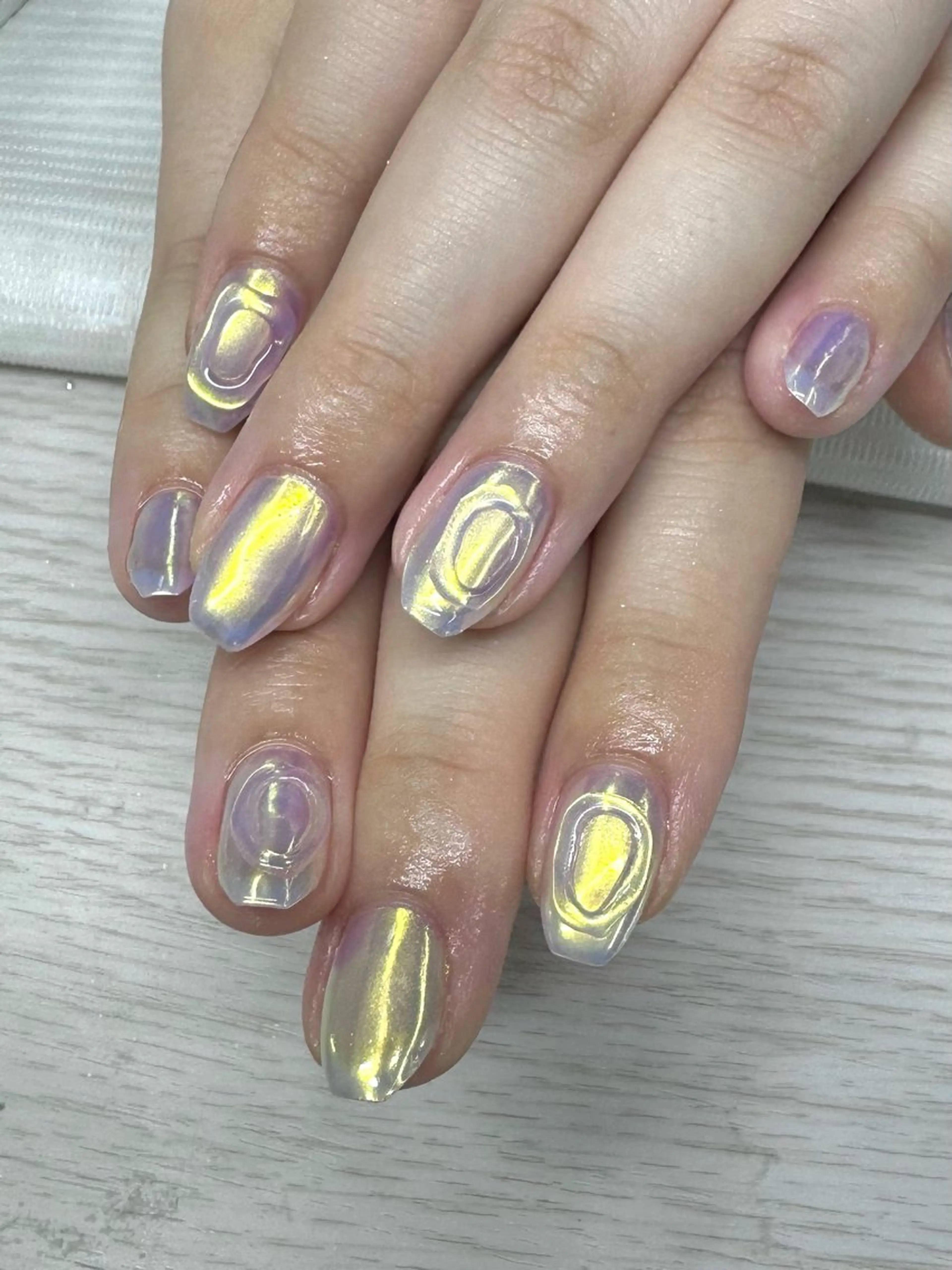 ネイル アートネイル ミラーネイル ぷっくりネイル TRU NAIL&EYEゆめが丘ソラトス店所属・ɴᴀɪʟɪSᴛ く~🐻❄️のネイルデザイン