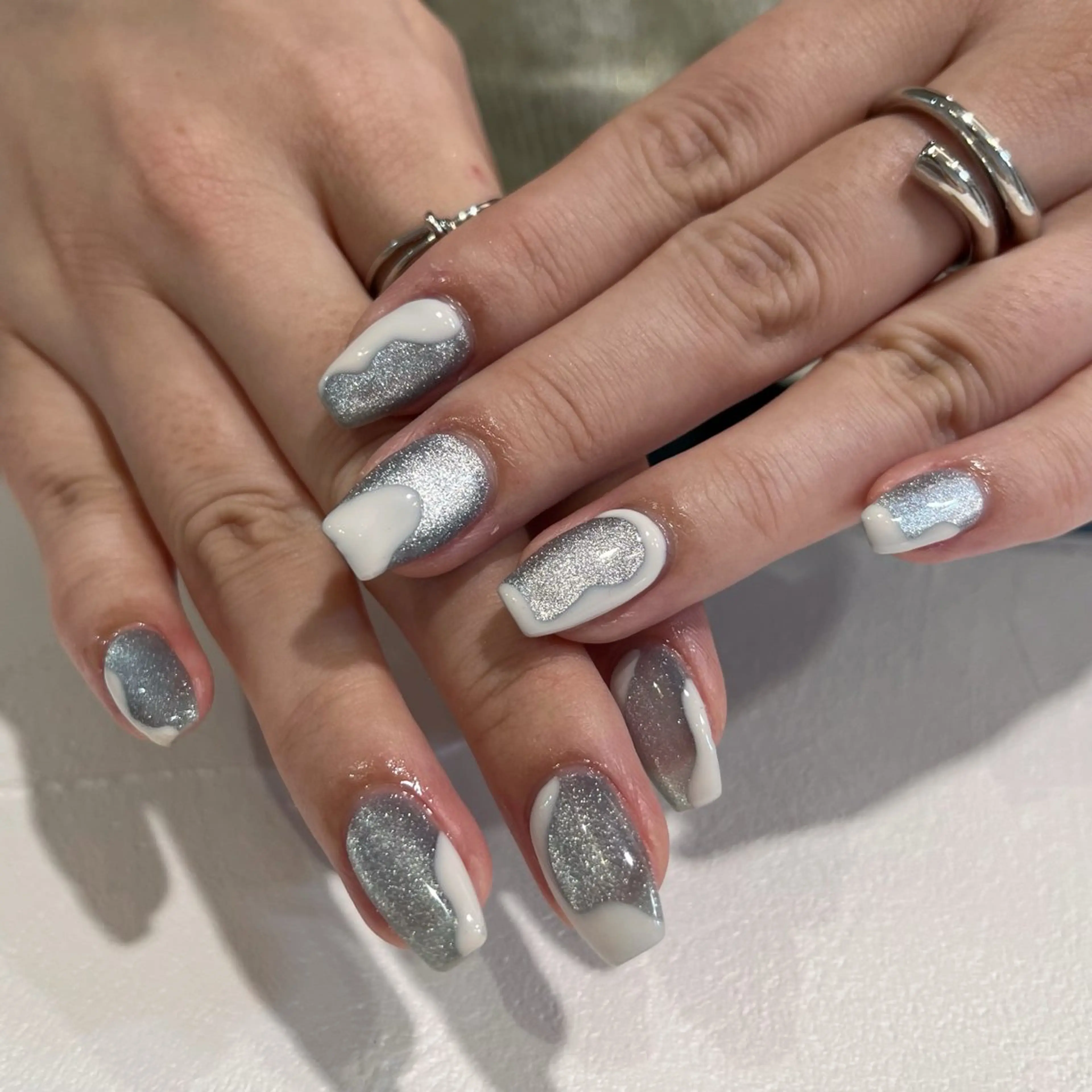 ネイル ハンドネイル 鈴木 里奈のネイルデザイン