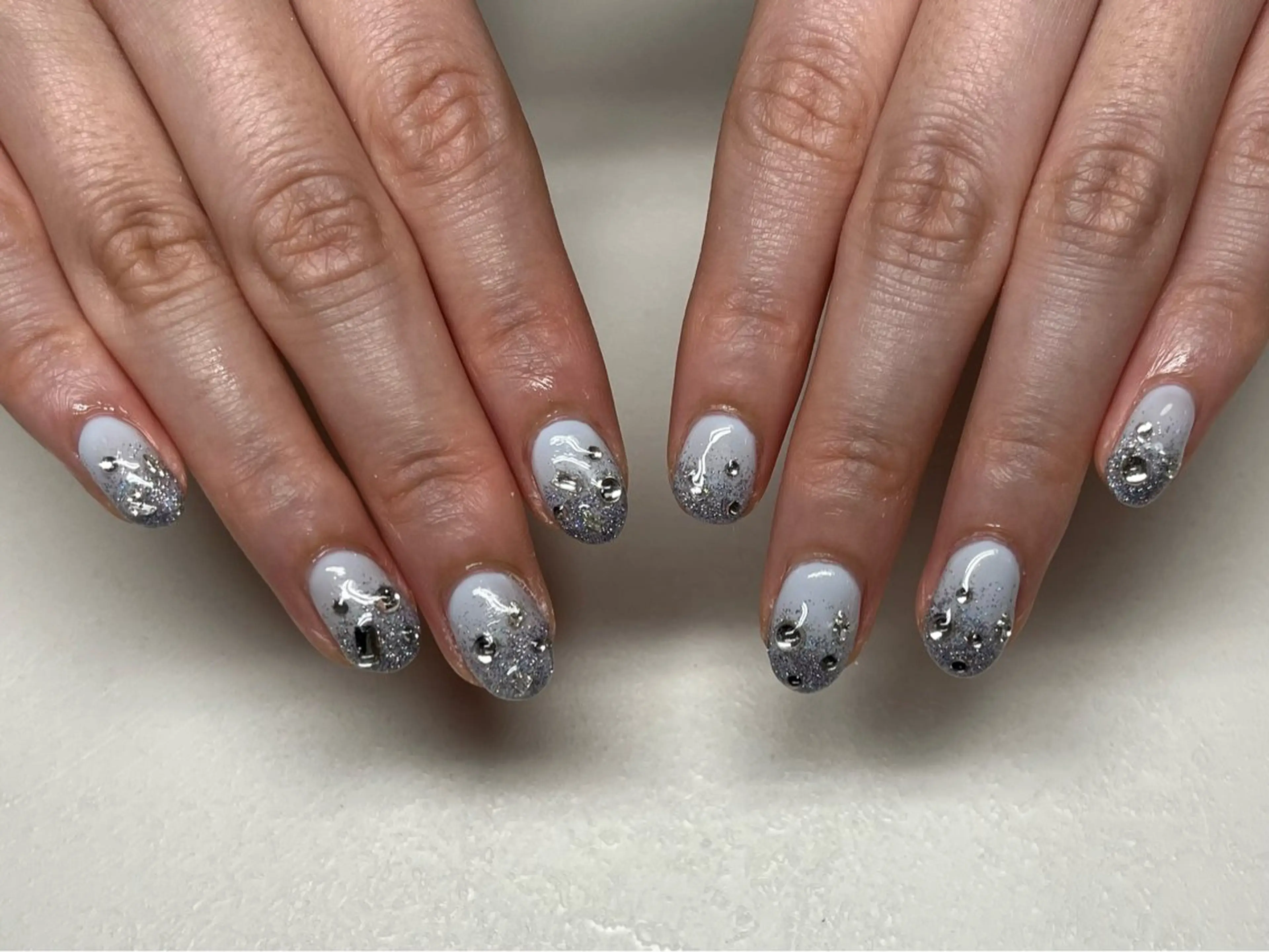 ネイル Can I Dressy 錦糸町店所属・泉水 香穂のネイルデザイン