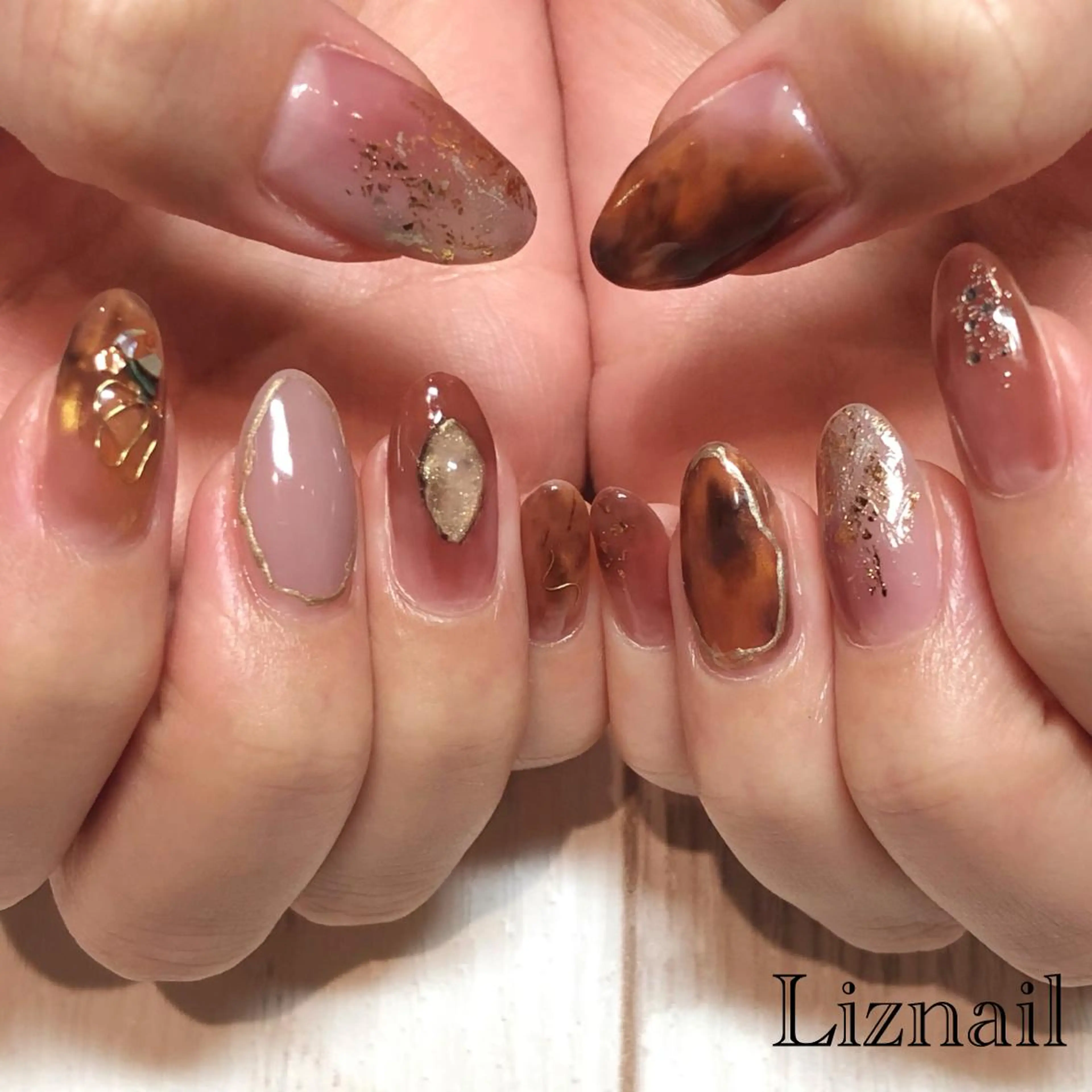 ネイル Rawr / saoriのネイルデザイン