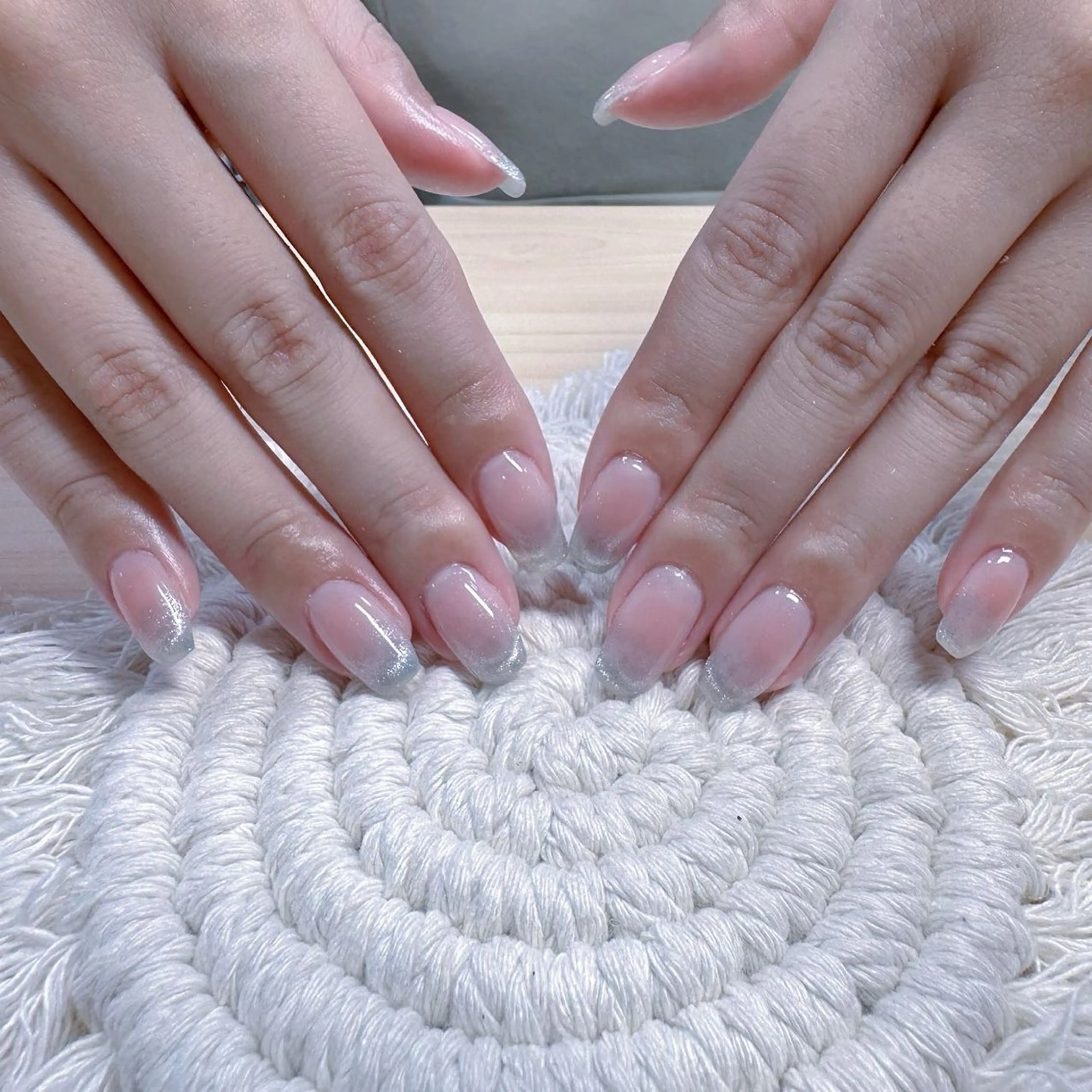 ネイル グラデーション マグネットネイル ハンドネイル mira-cle大濱美容アカデミー所属・AI NAのネイルデザイン