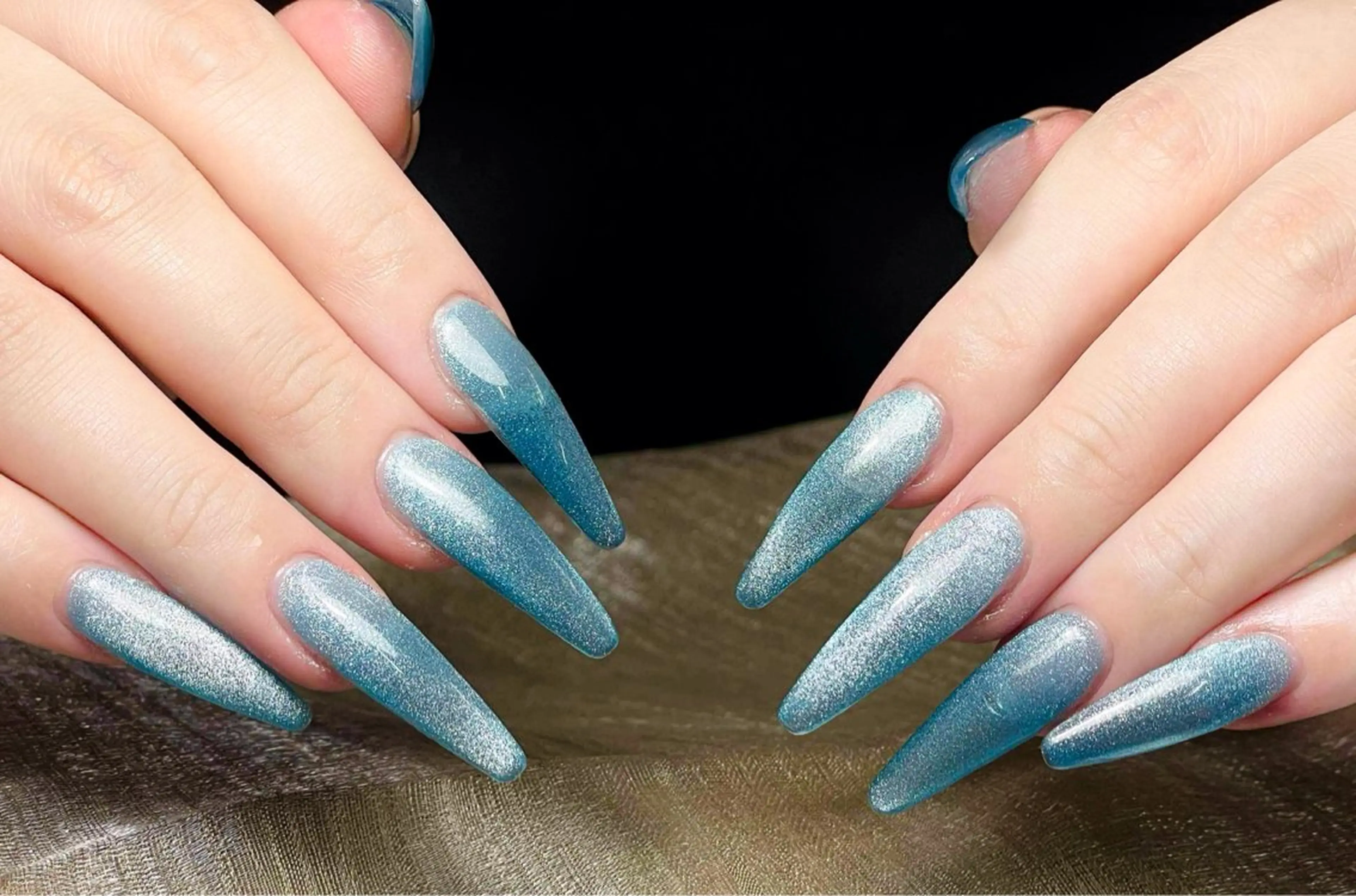 ネイル フットネイル ジェルネイル マグネットネイル 持ち込み ワンカラーネイル ANA 168 池袋のネイルデザイン