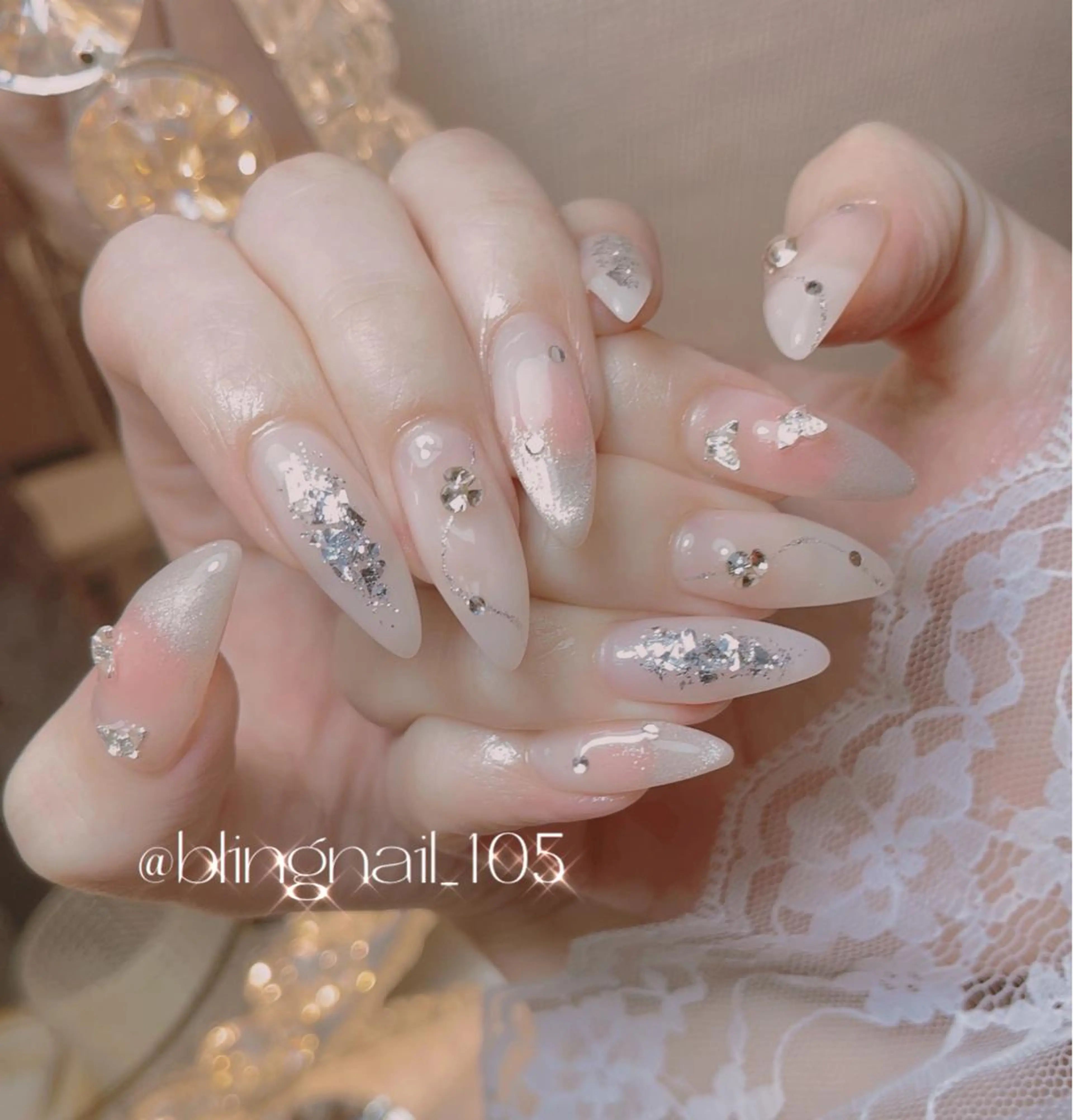 ネイル 23時まで❤︎韓国、 ワンホンネイルのネイルデザイン