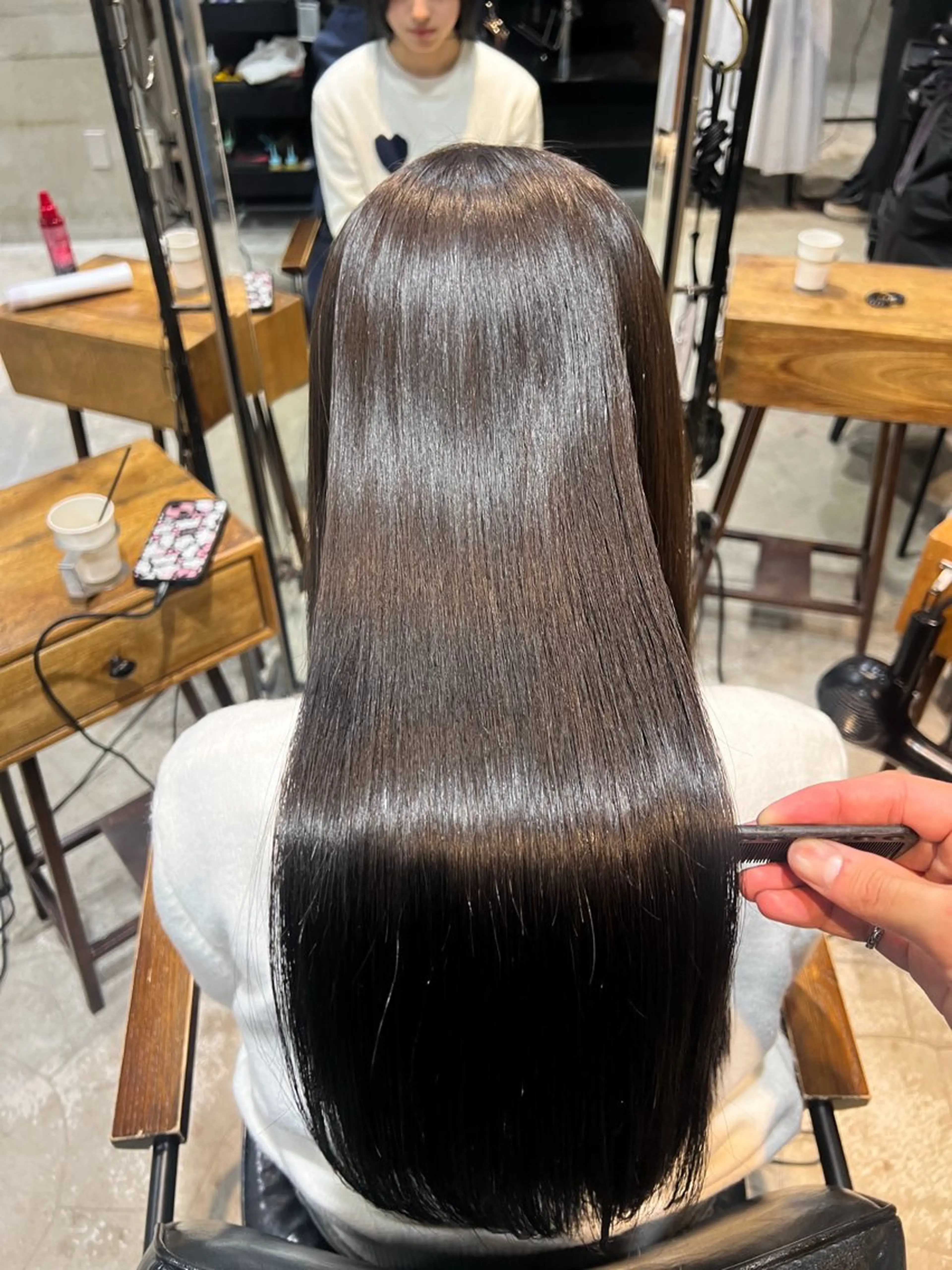 ロング カラー ヘアアレンジ 黒髪 ロング 縮毛矯正 カット ヘアカラー 縮毛矯正 トリートメント 透明感/艶髪矯正 🪐takushiのヘアスタイル