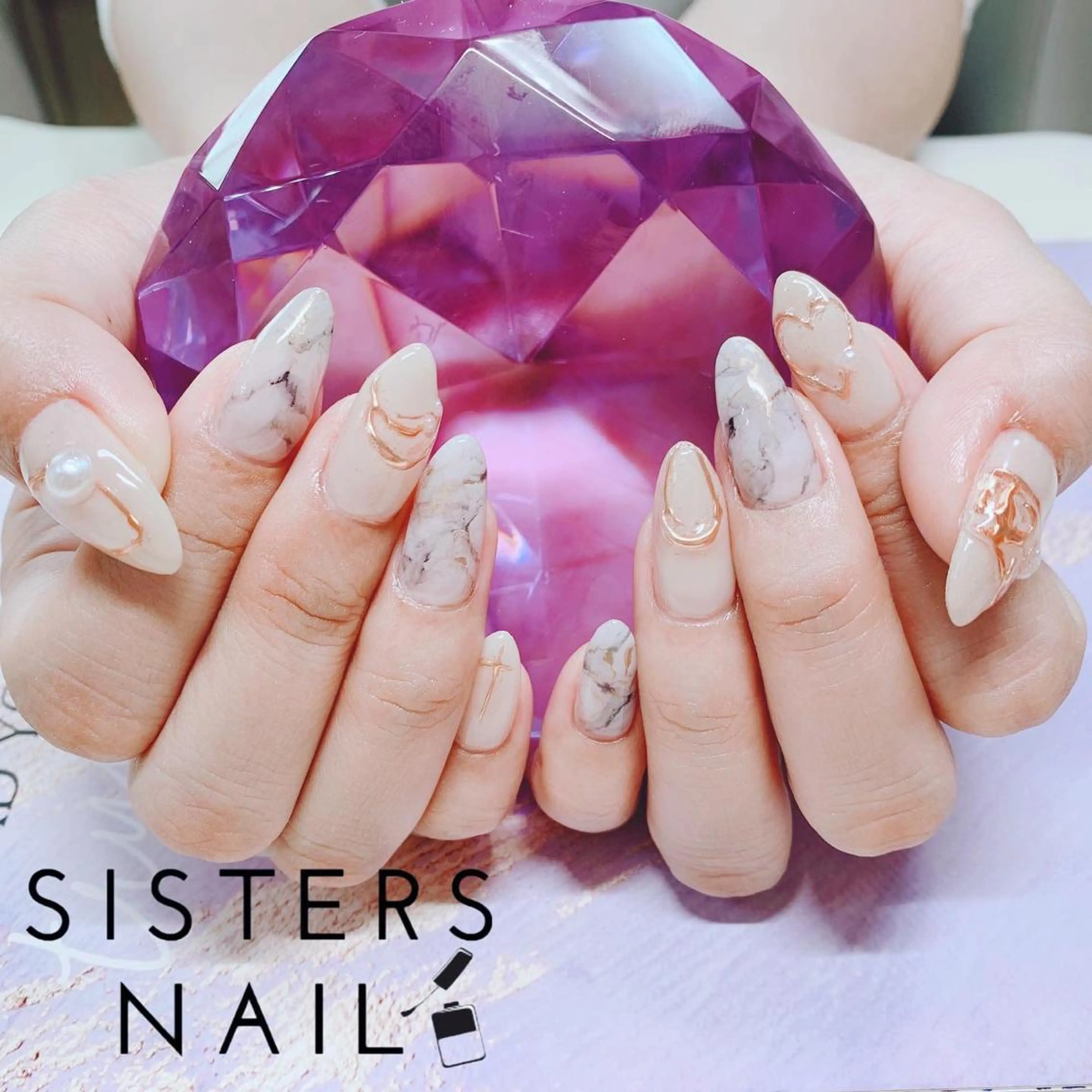 ネイル sisters nail.fのネイルデザイン